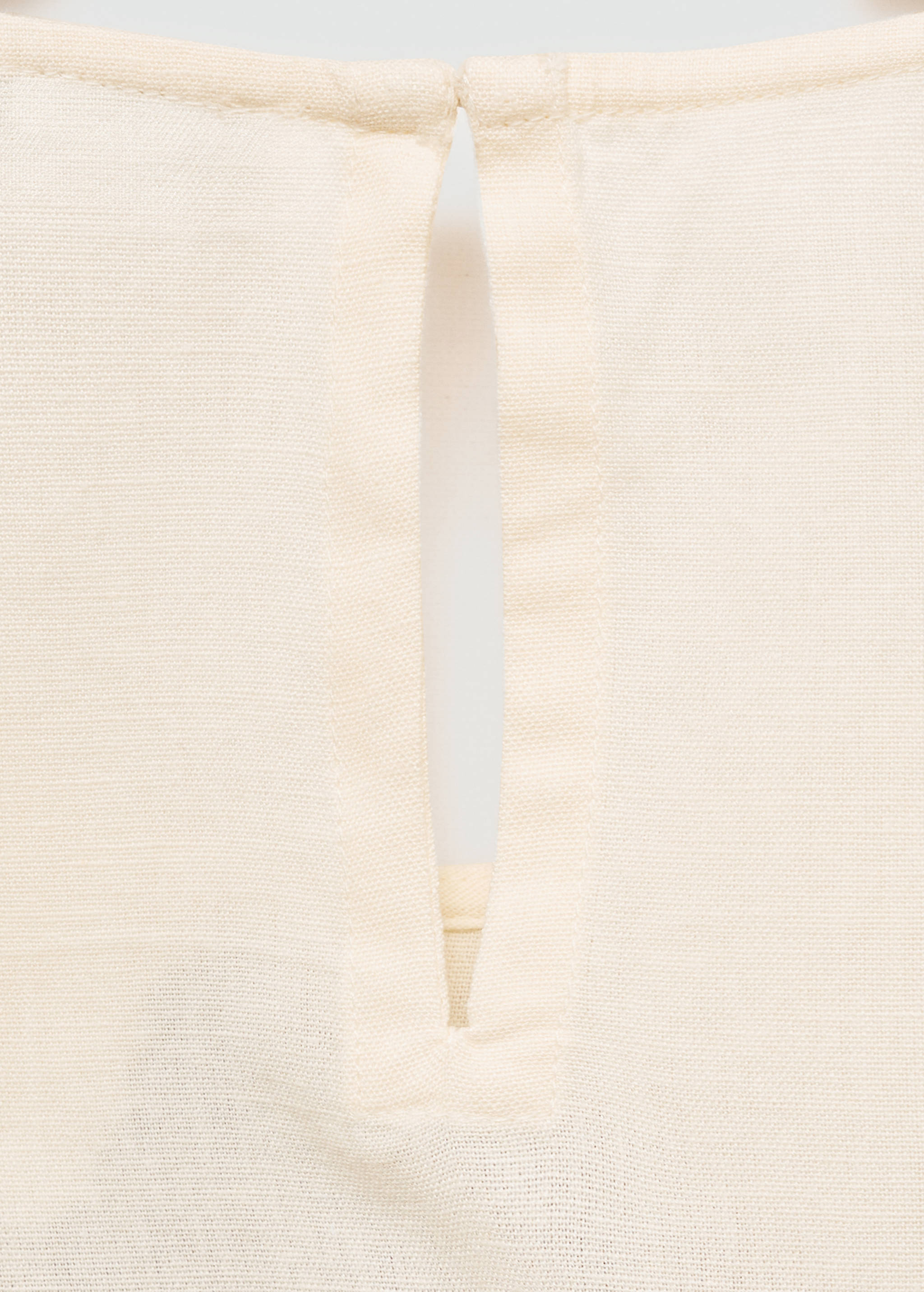 Embroidered crop top - Details of the article 0