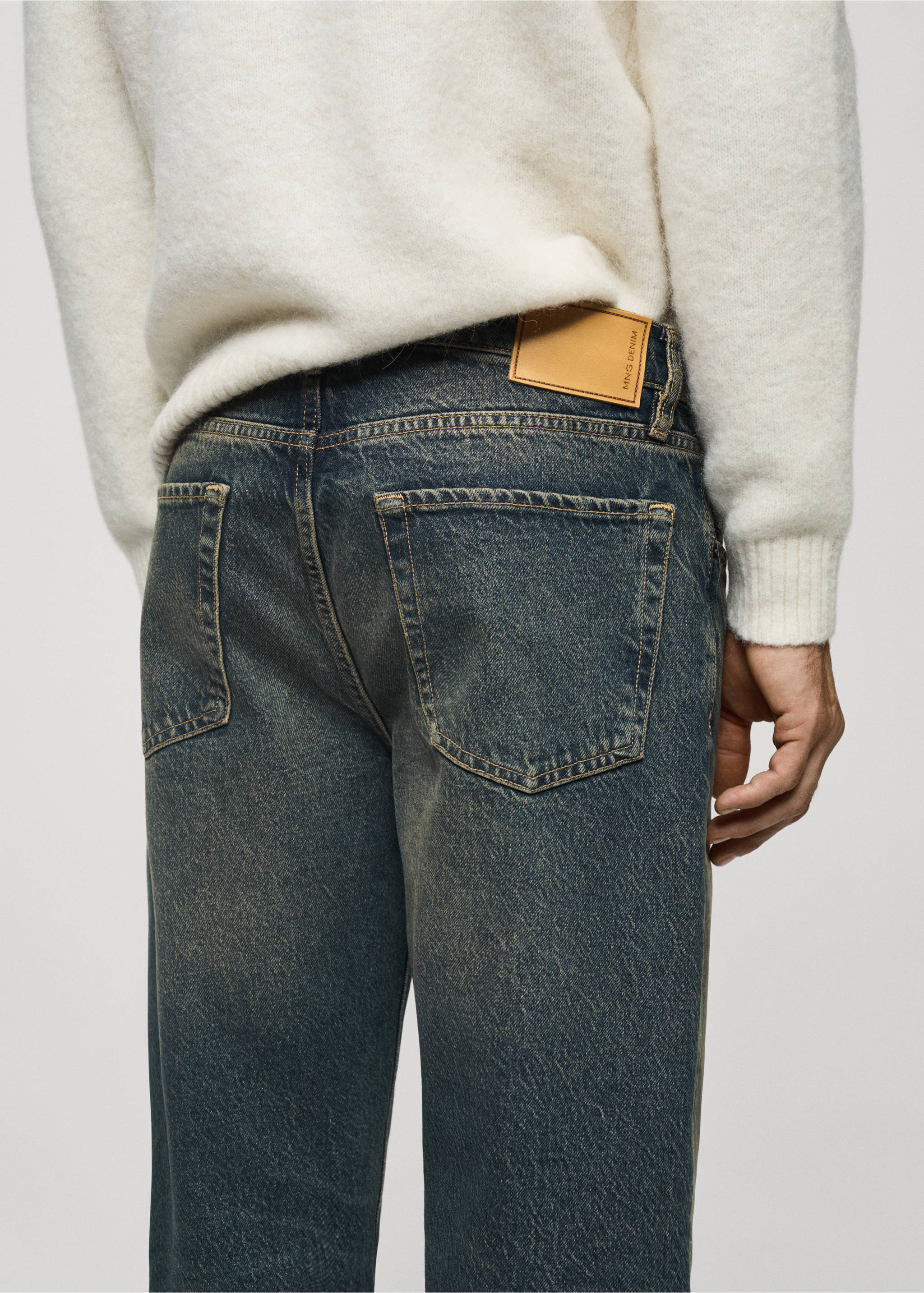 Straight-fit jeans with frayed effect - Details of the article 3, Mint Green. Ref: 77086002-00.