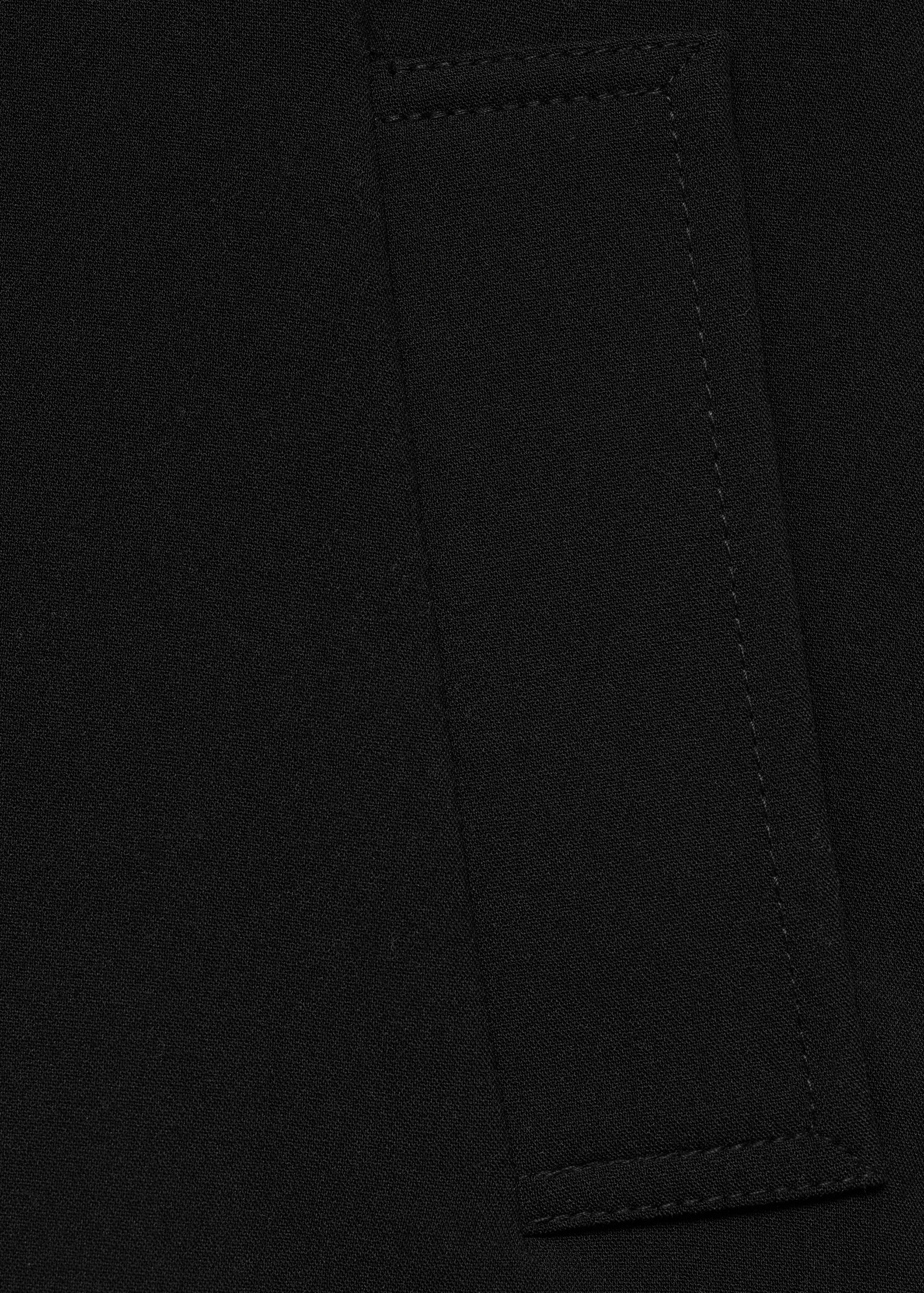 Buttoned jacket - Details of the article 0