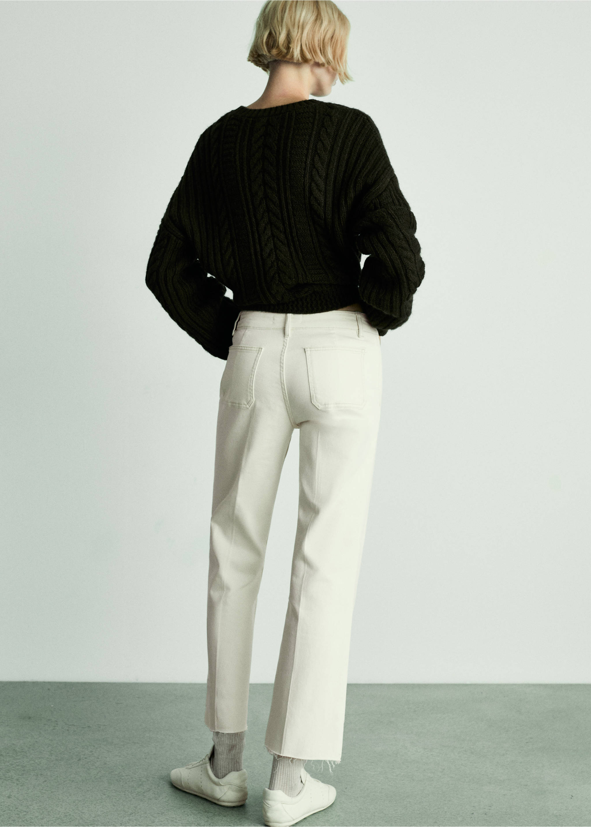 Flared cropped jeans with pockets - Reverse of the article, Off White. Ref: 77086738-00.