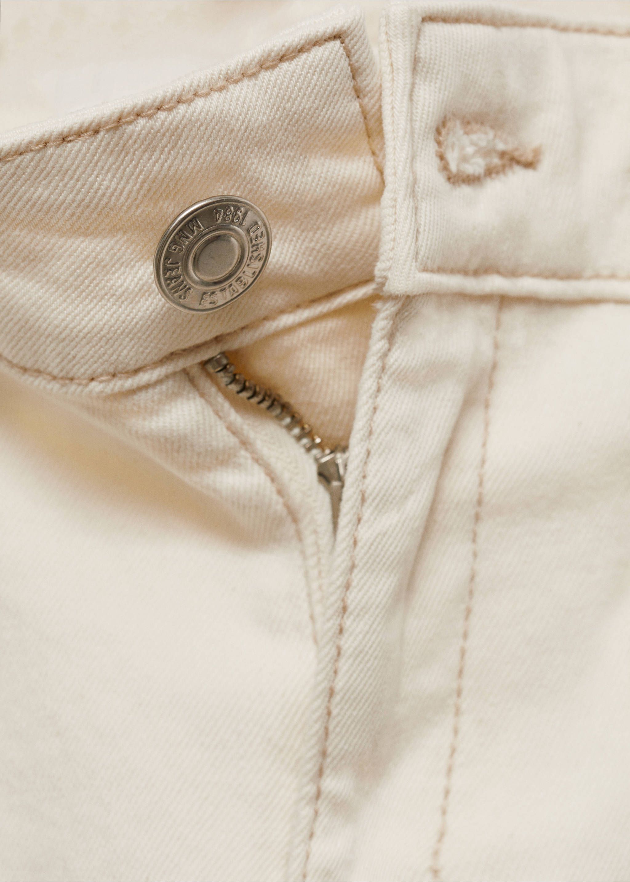 Flared cropped jeans with pockets - Details of the article 8, Off White. Ref: 77086738-00.