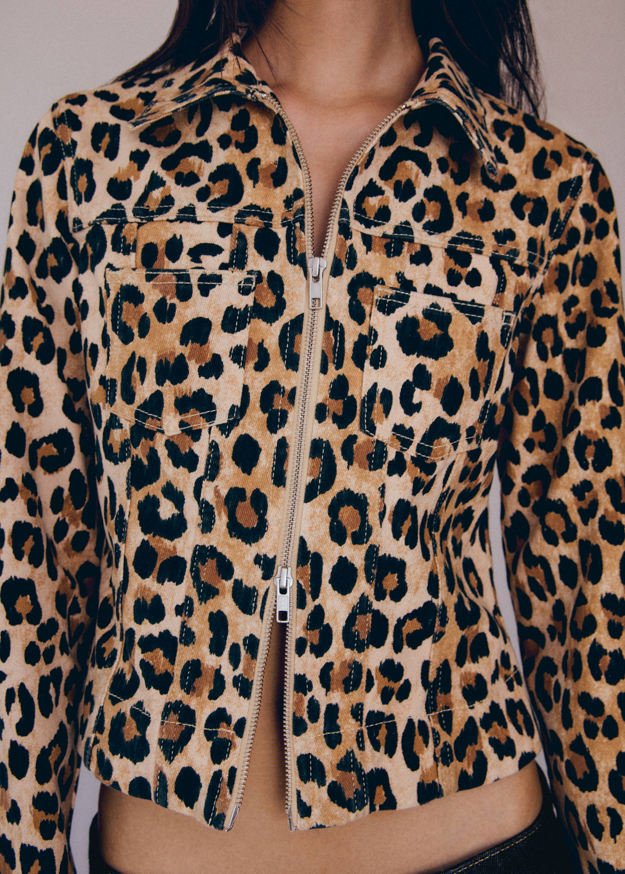 Leopard-print jacket with double zip - Details of the article 6