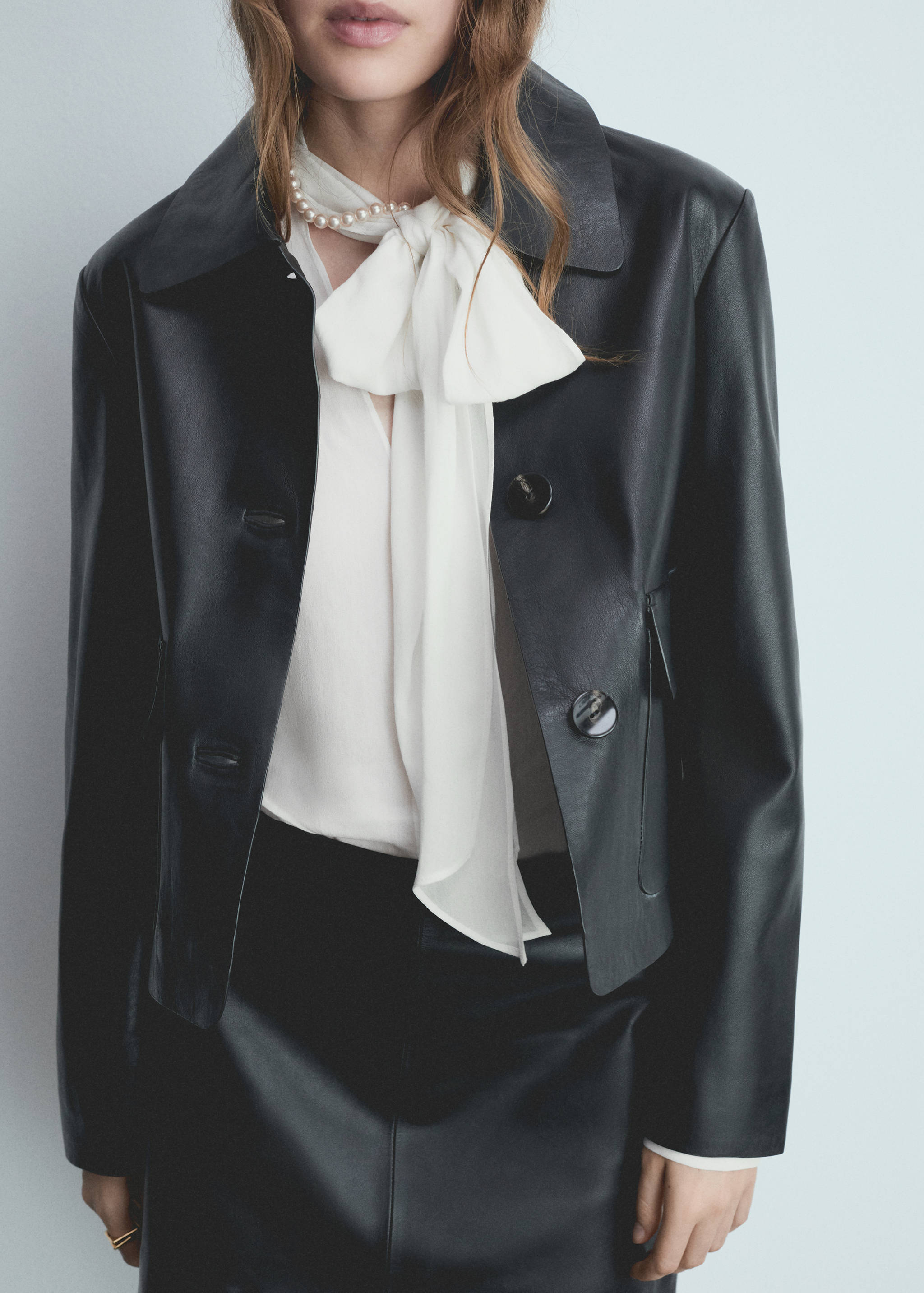 Blouse nœud col - Plan moyen