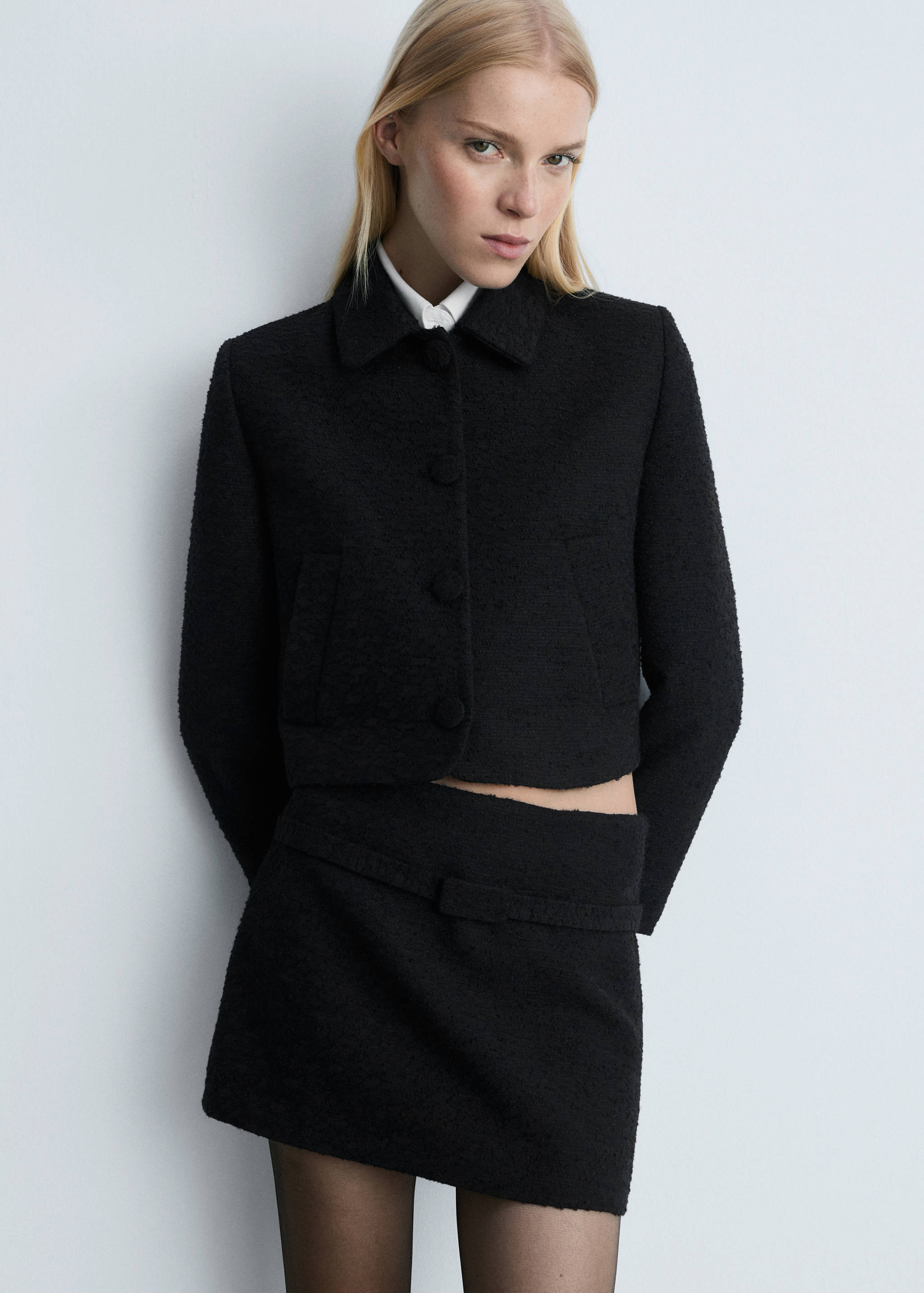 Tweed mini-skirt with decorative belt - Détail de l'article 1