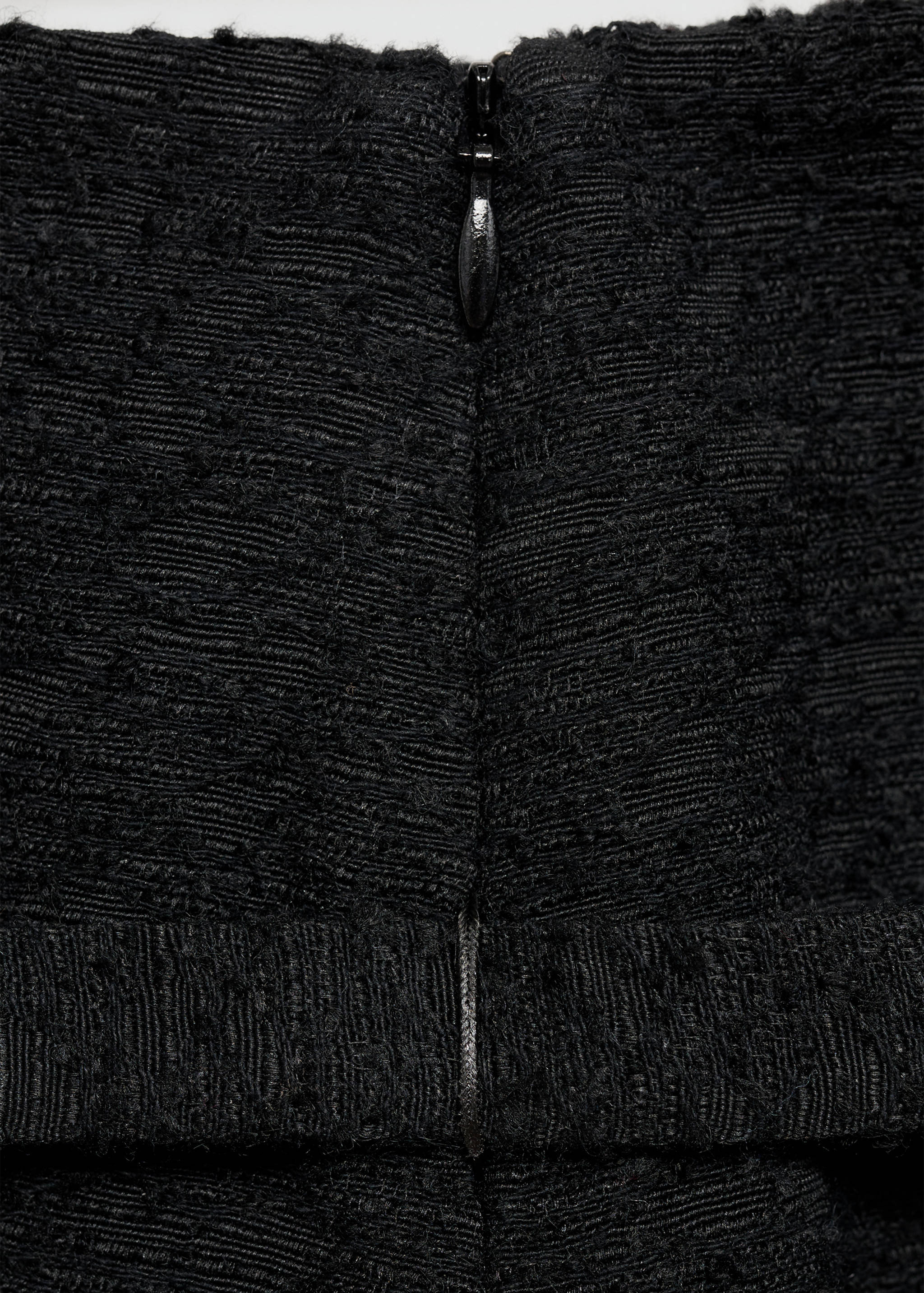 Tweed mini-skirt with decorative belt - Détail de l'article 0