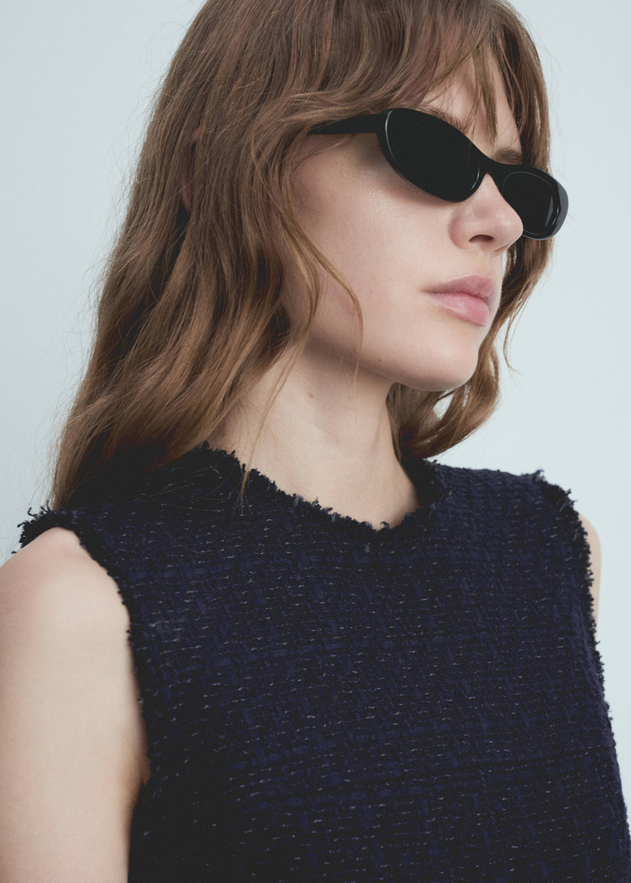 Short tweed dress - Details of the article 1