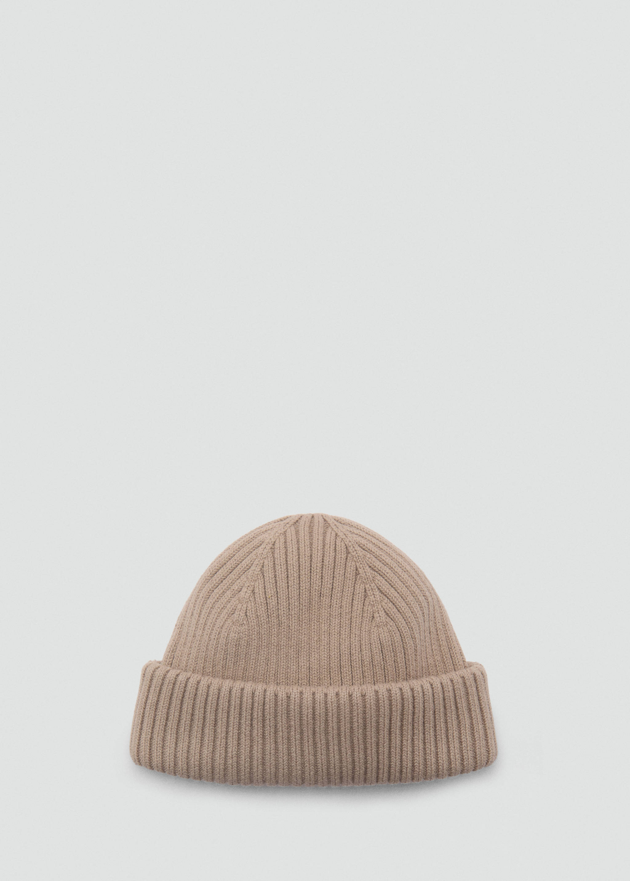 Вязаная шапка в рубчик из хлопка - Изделие без модели