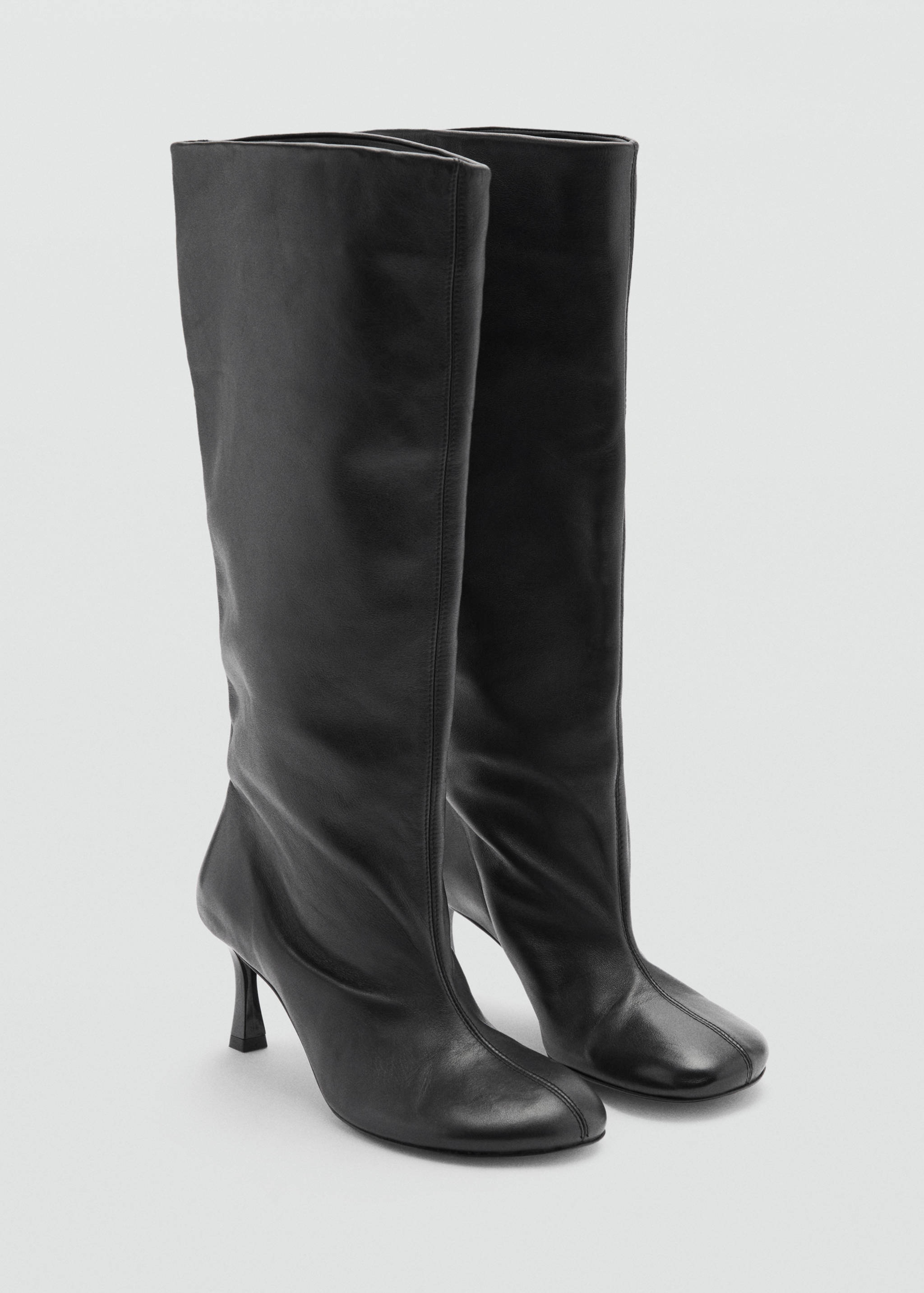 Round-toe leather boots - Medium plane