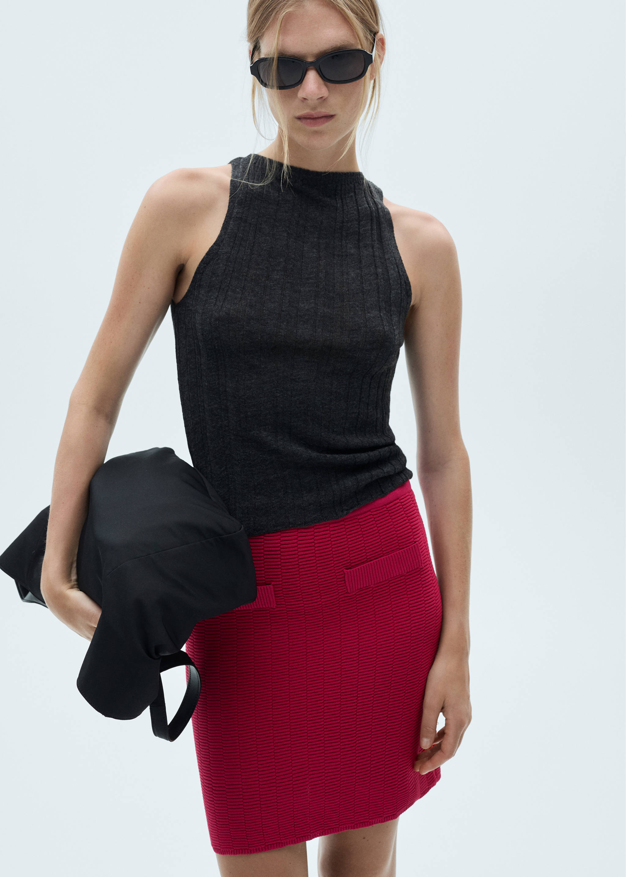 Knitted miniskirt - Details of the article 2