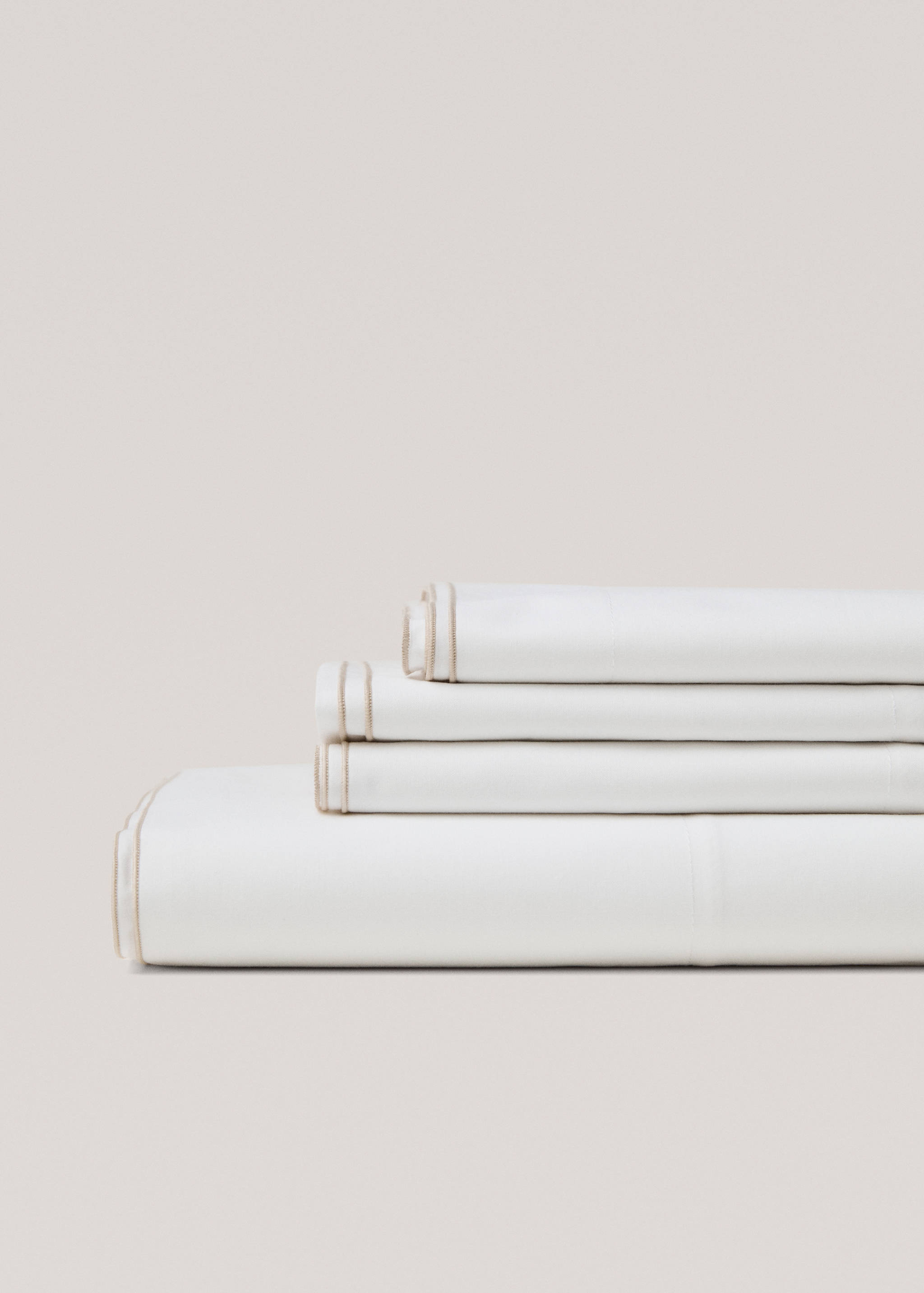 Llençol de sobre brodat doble llit 180cm - Pla mig