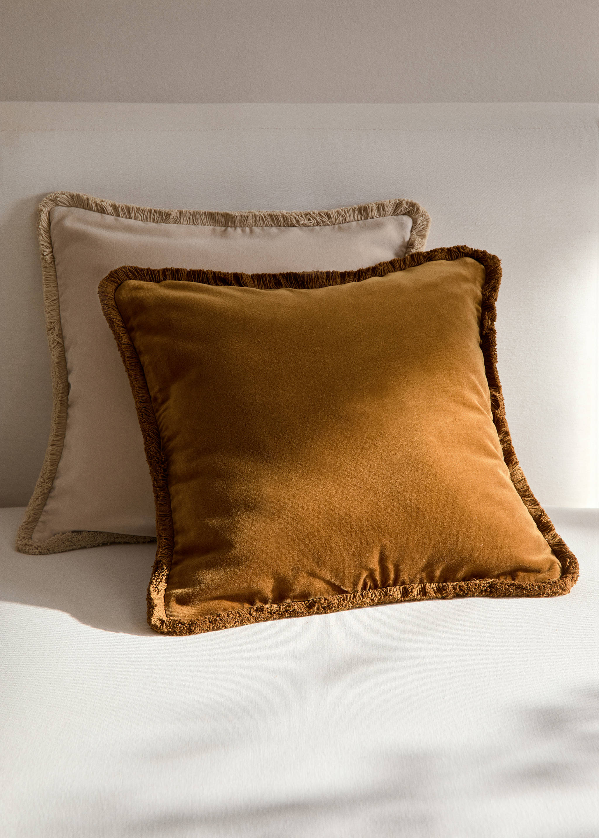 Fringed velvet cushion cover 45x45cm - General plane