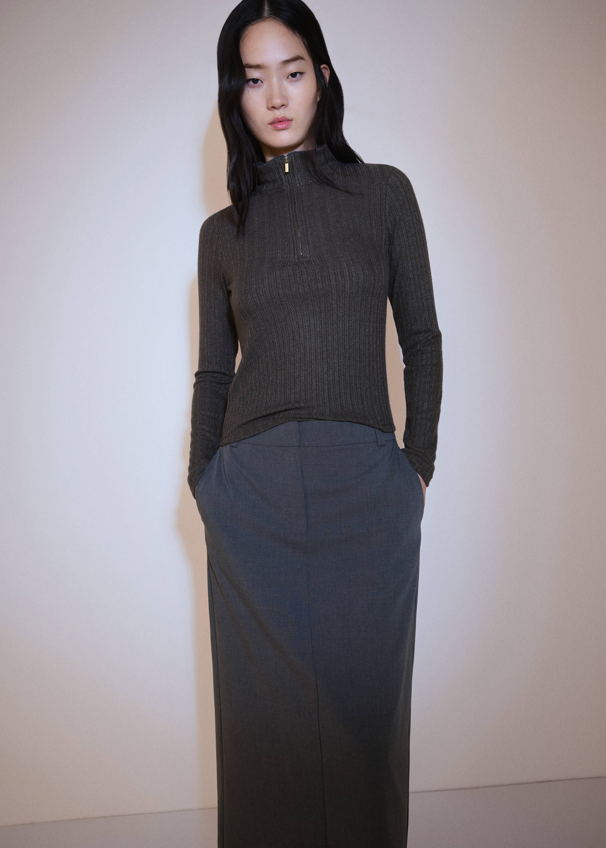 Zip knit sweater - Medium plane