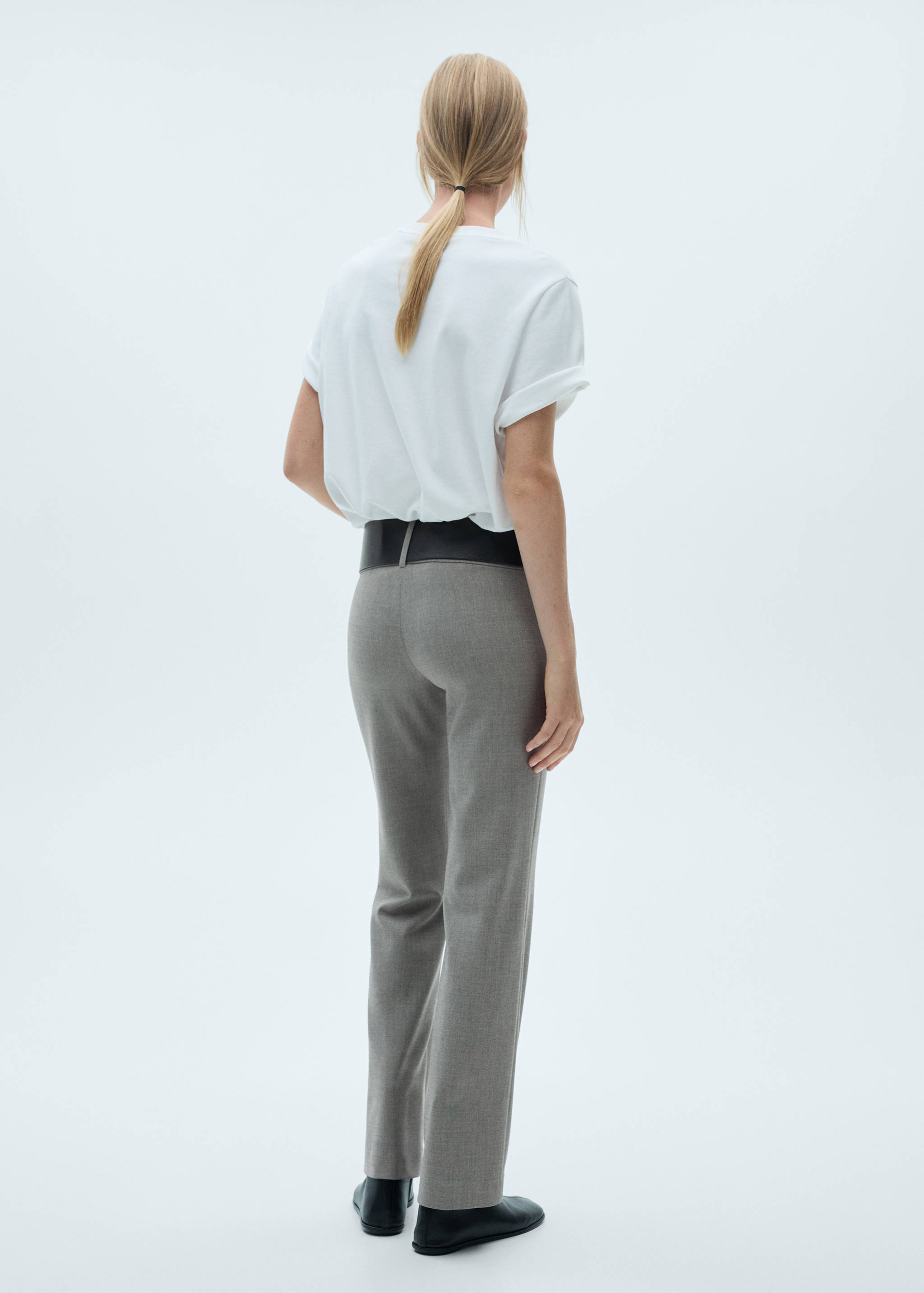 Belt straight-fit trousers - Reverse of the article