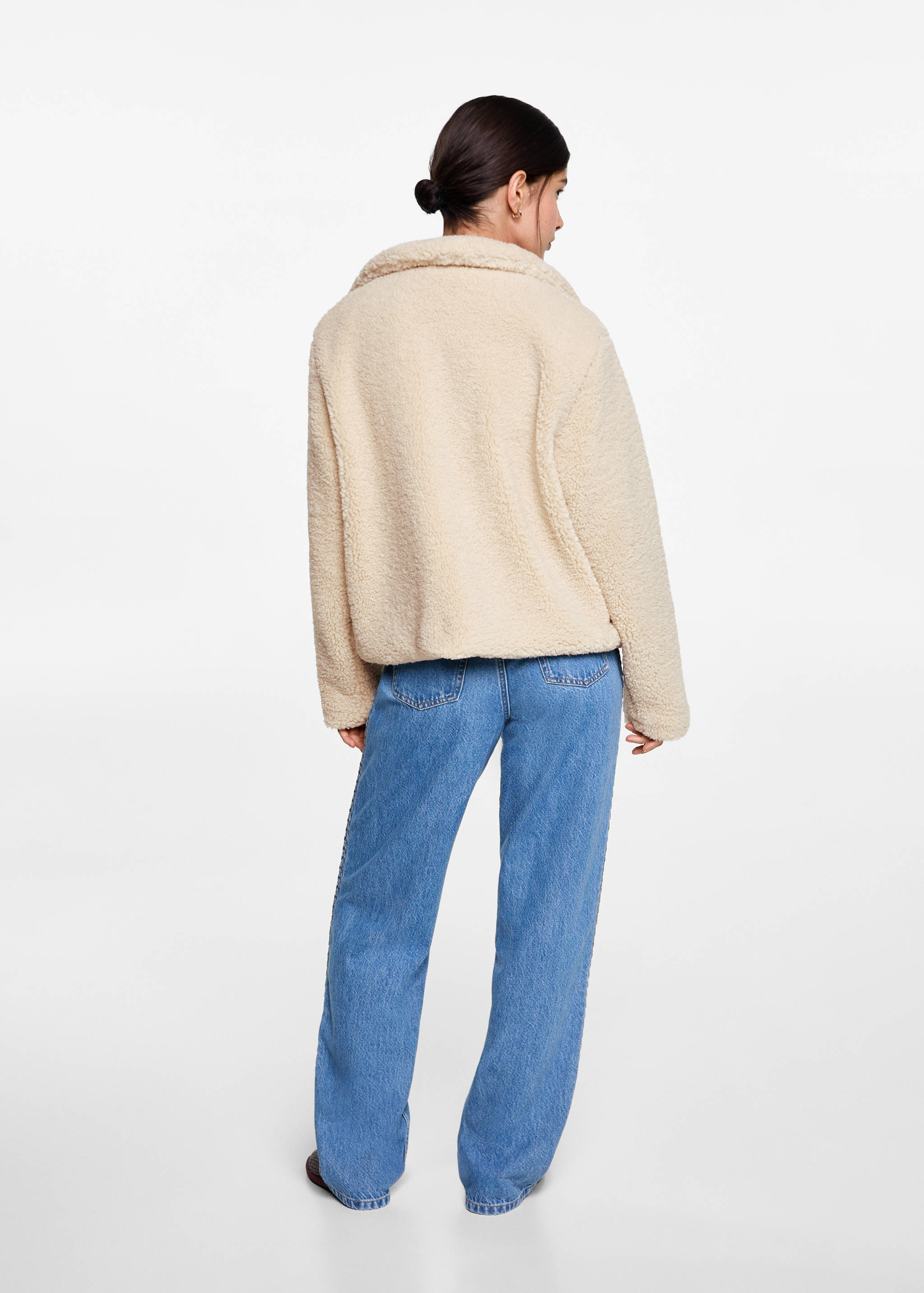 Fur-effect jacket with pockets - Reverse of the article