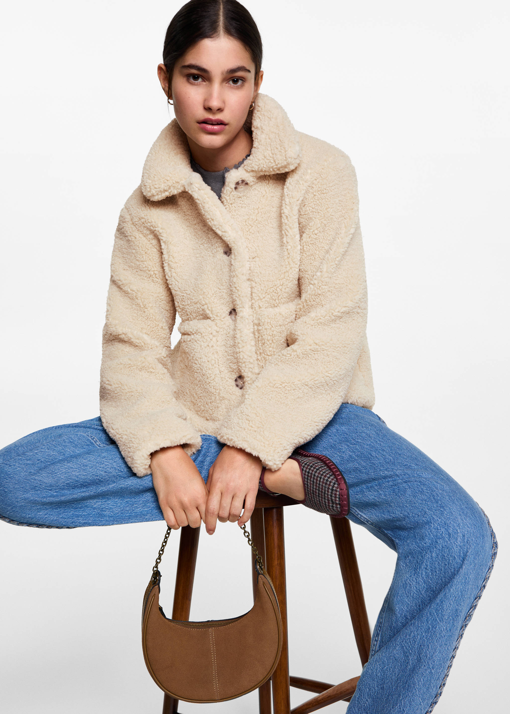 Fur-effect jacket with pockets - Details of the article 2