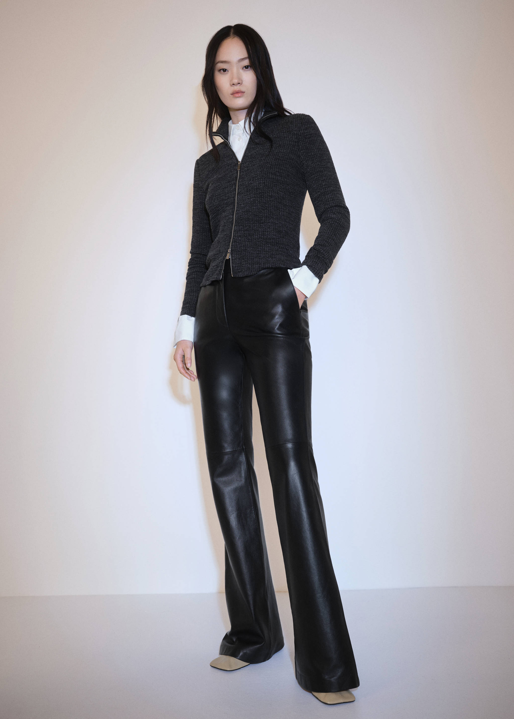 Трикотажная куртка на молнии - Деталь изделия 2