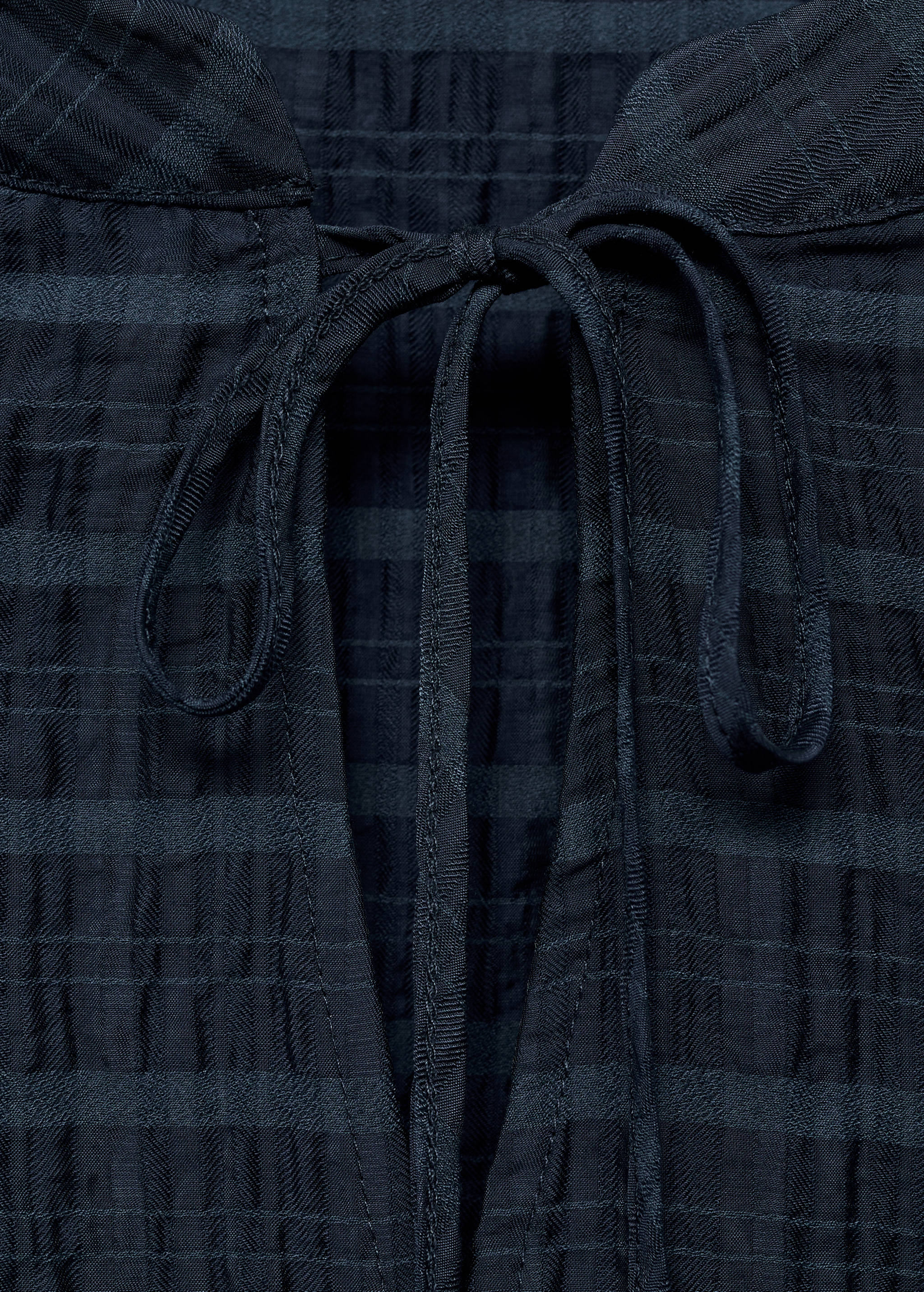 Bow check blouse - Details of the article 8
