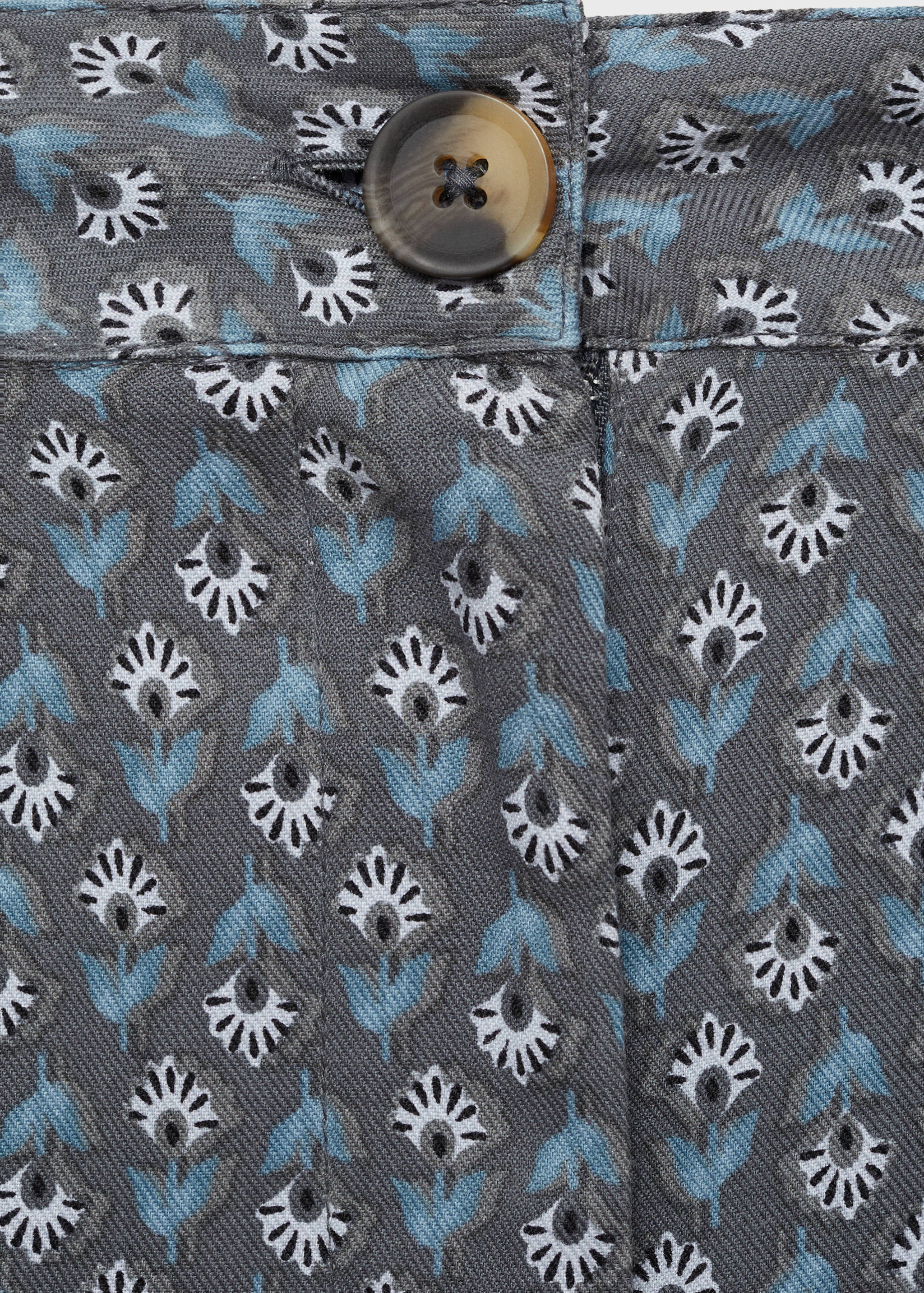 Flowy printed trousers - Details of the article 8