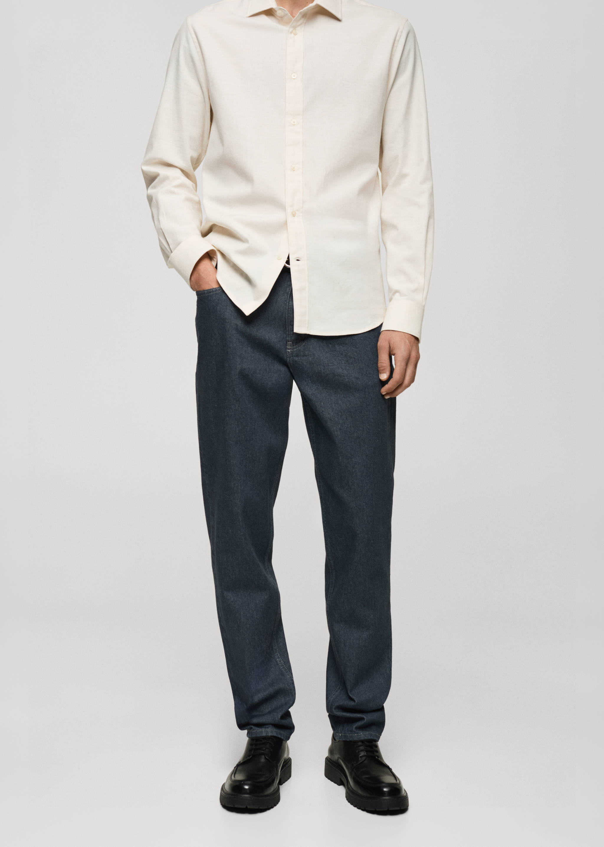 深色常规版型牛仔裤 - null