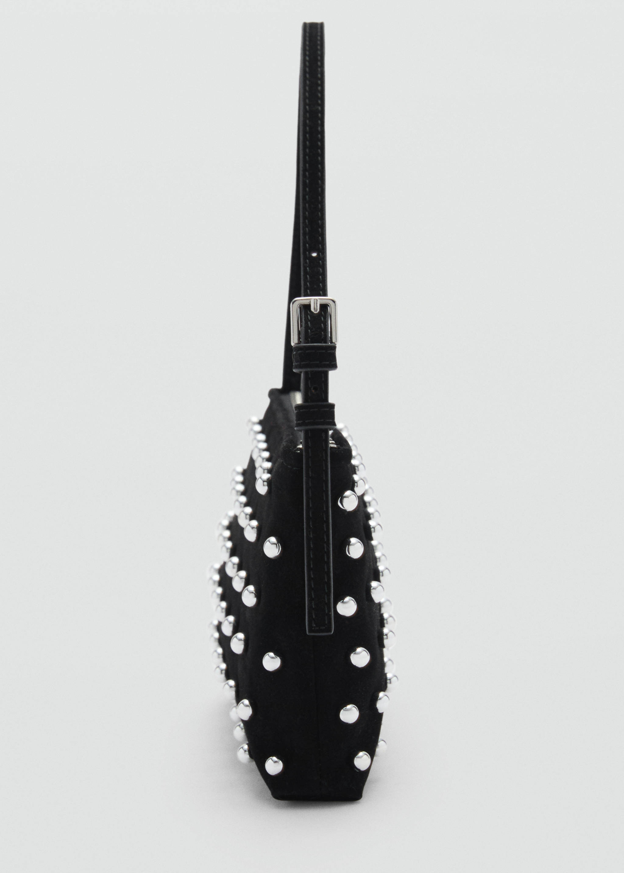 Сумка с декоративными заклепками - Деталь изделия 1