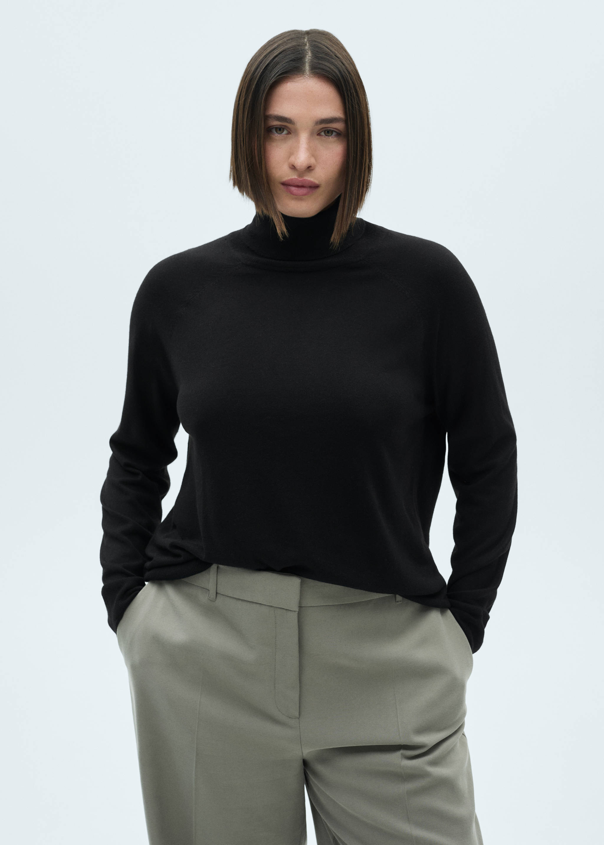 Fine-knit turtleneck sweater - Details of the article 5