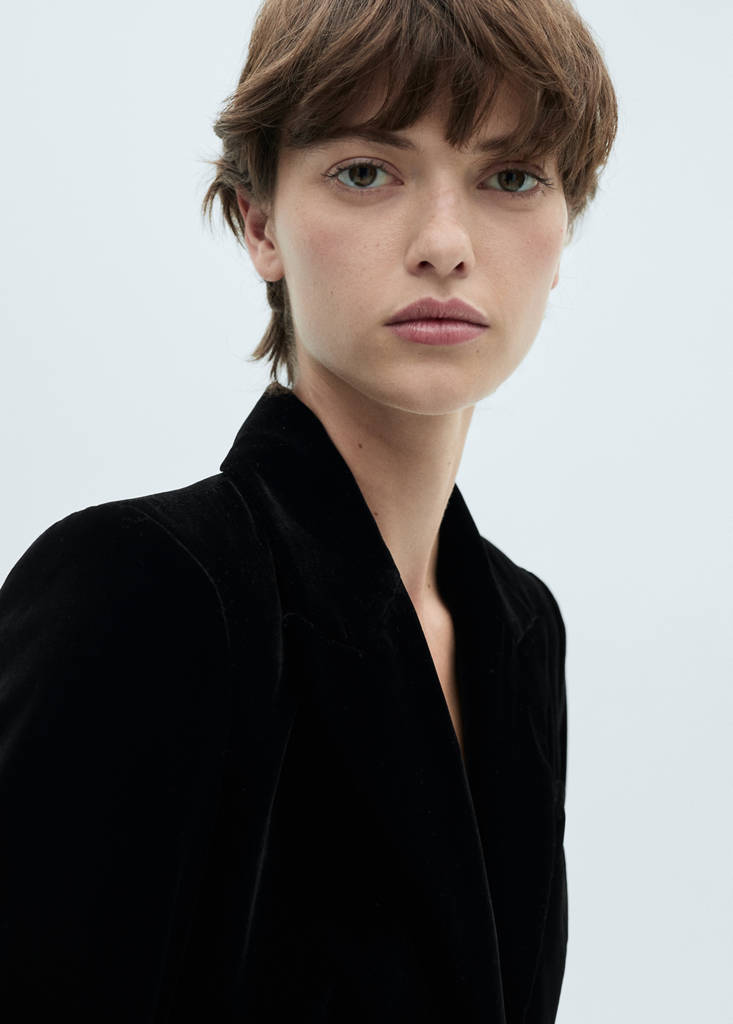 Structured velvet blazer — Black