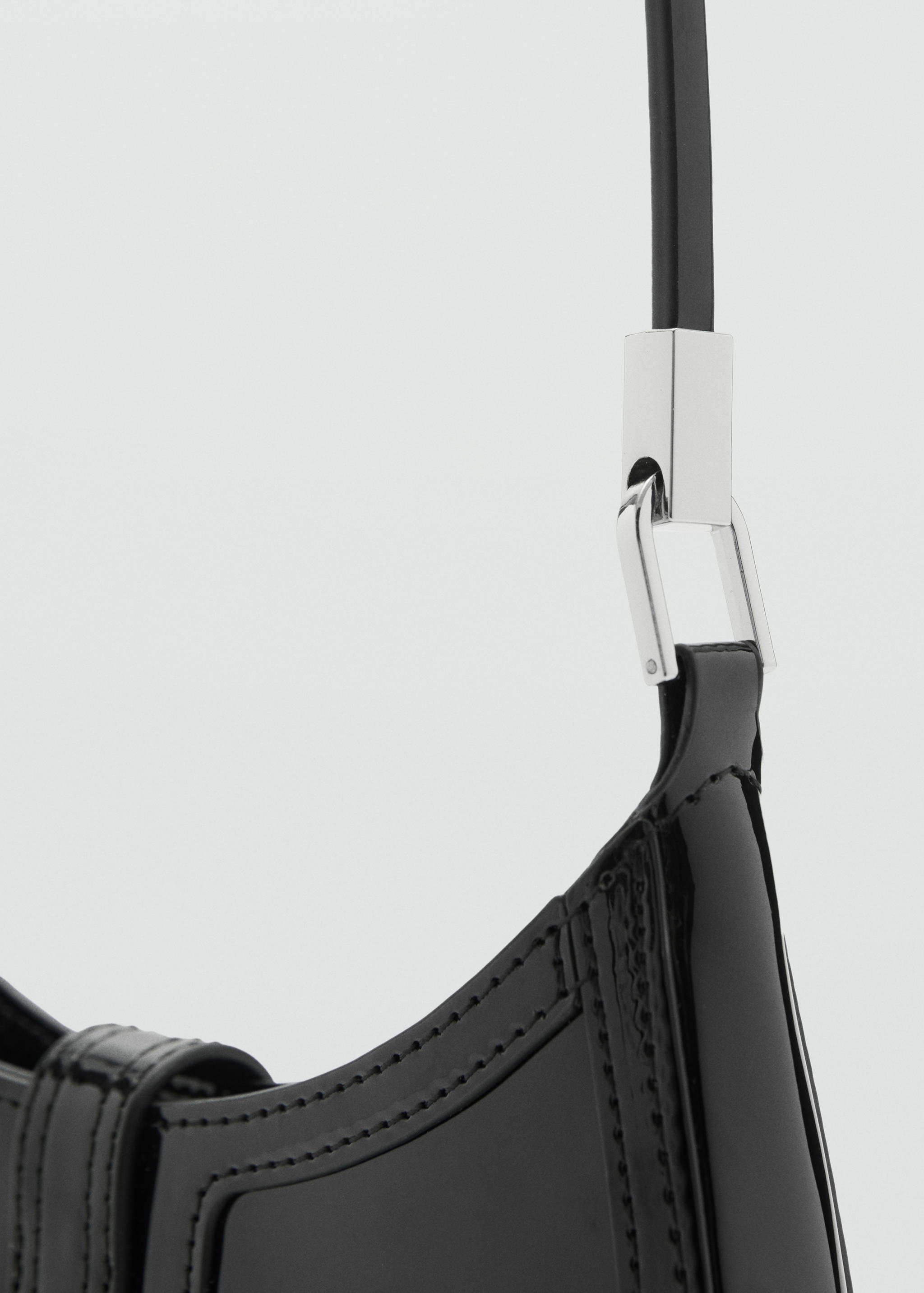 Patent leather-effect shoulder bag - Details of the article 1
