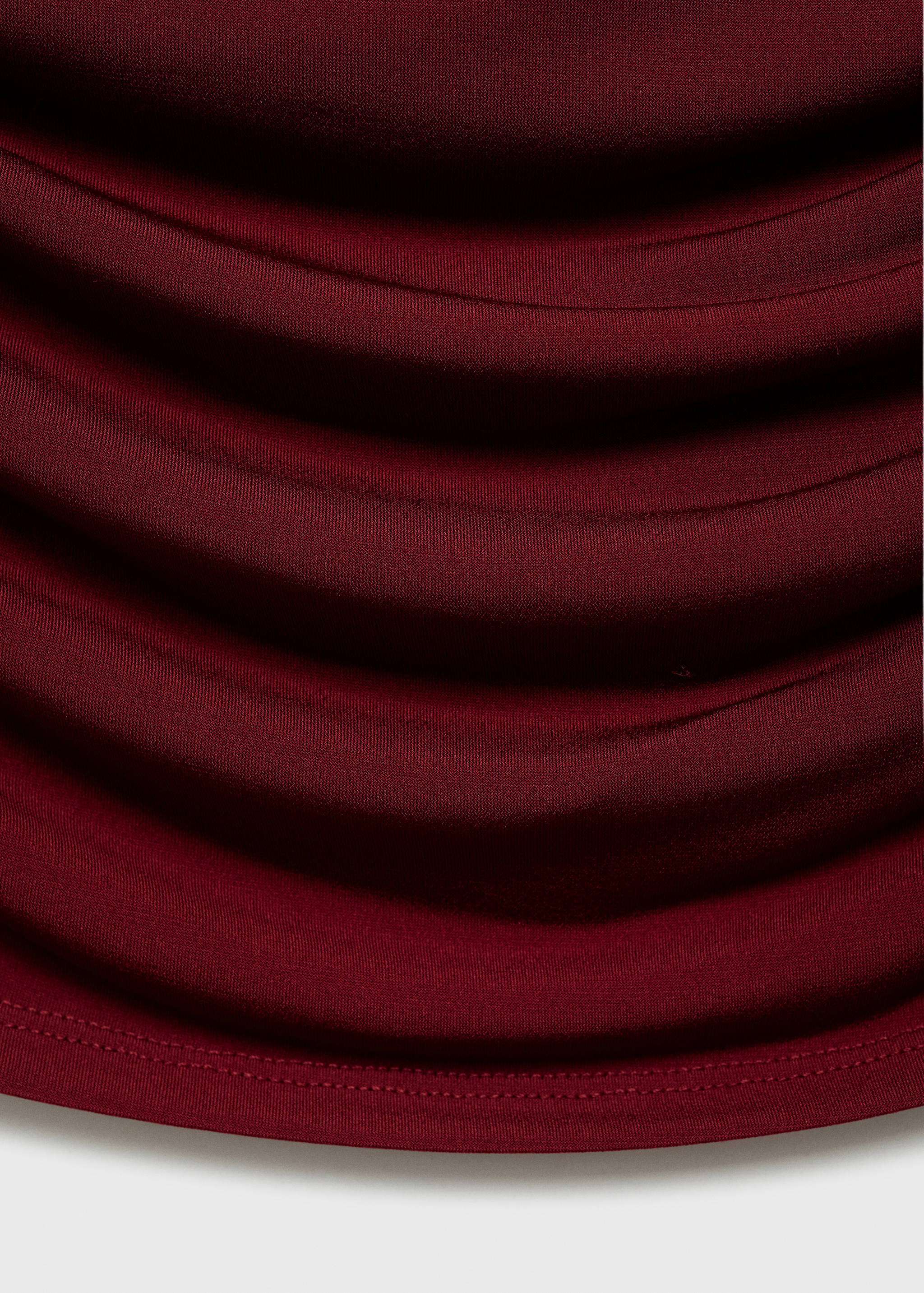 Асимметричная футболка со сборками - Деталь изделия 0