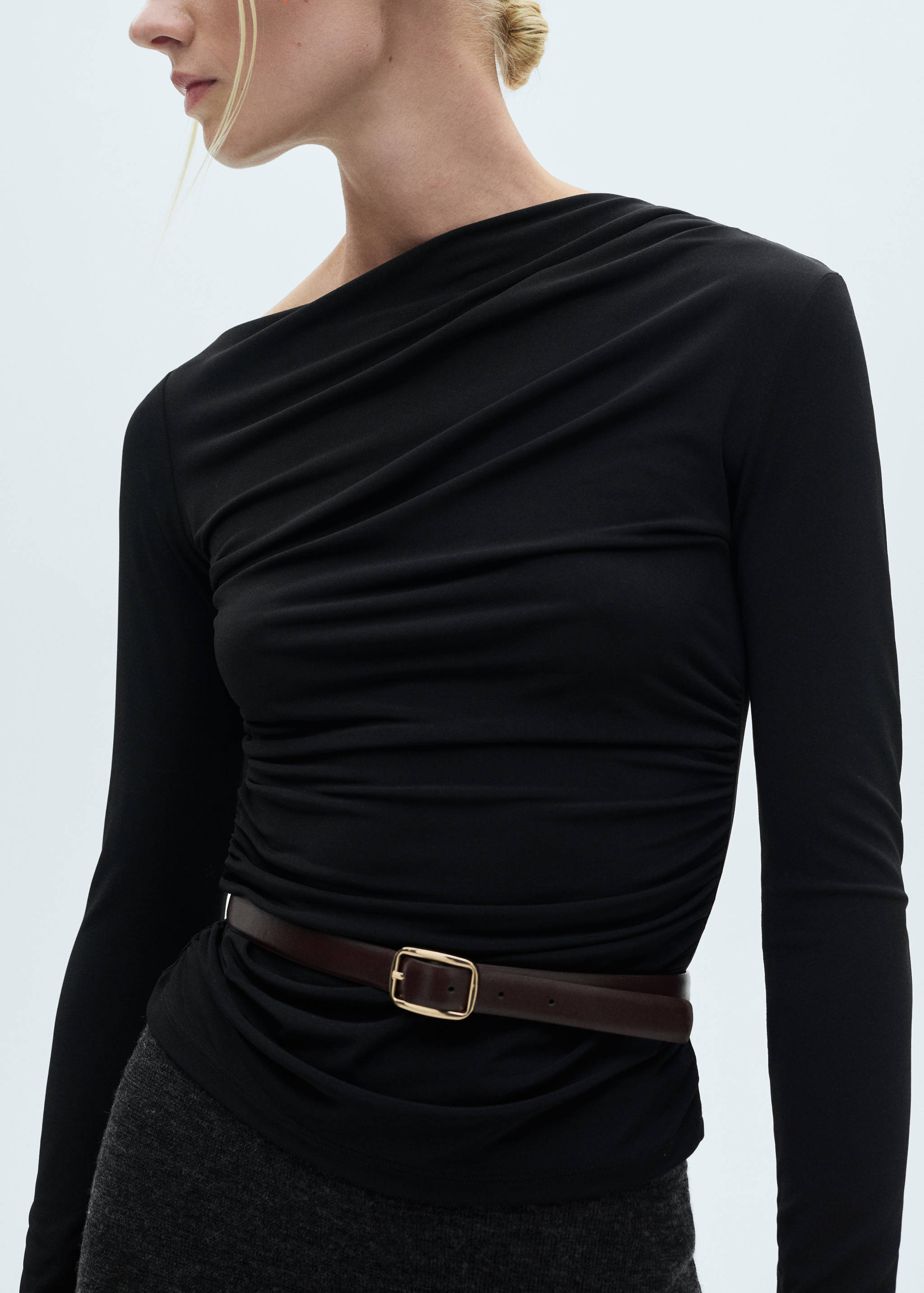 Camiseta asimétrica fruncidos - Detalle del artículo 6