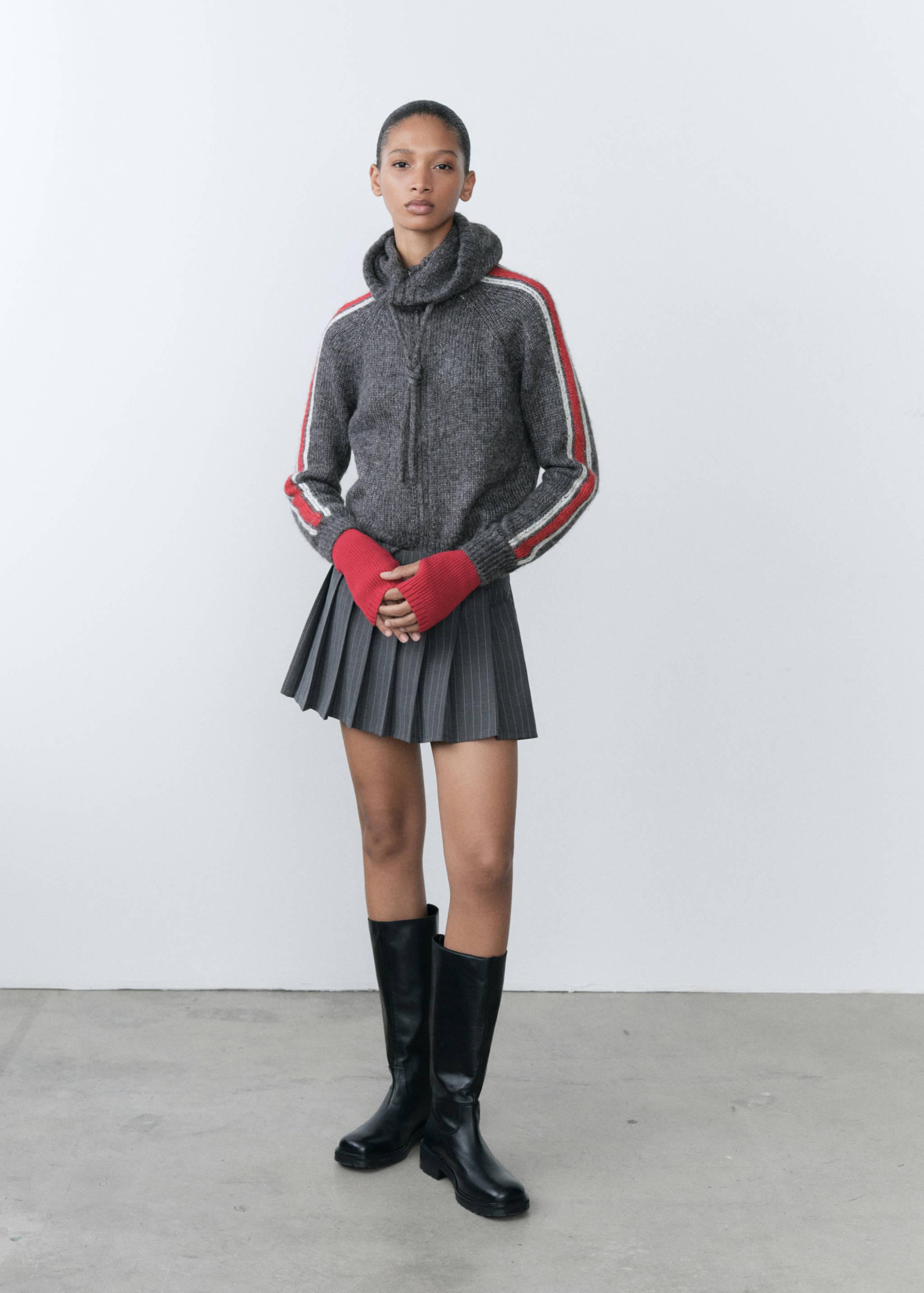 Perkins-neck cardigan with zip - General plane