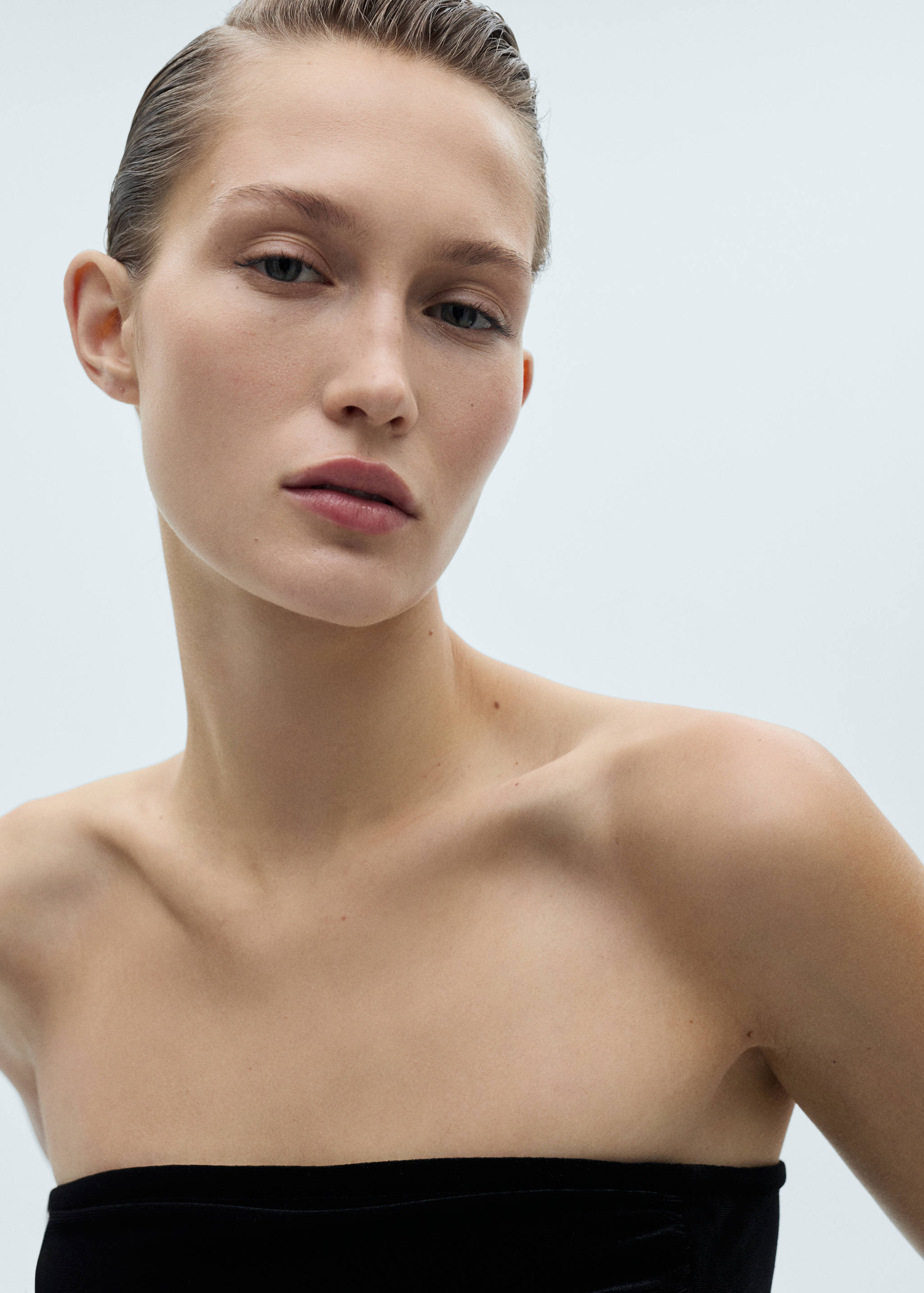 Peplum top with sequin detail - Details of the article 1