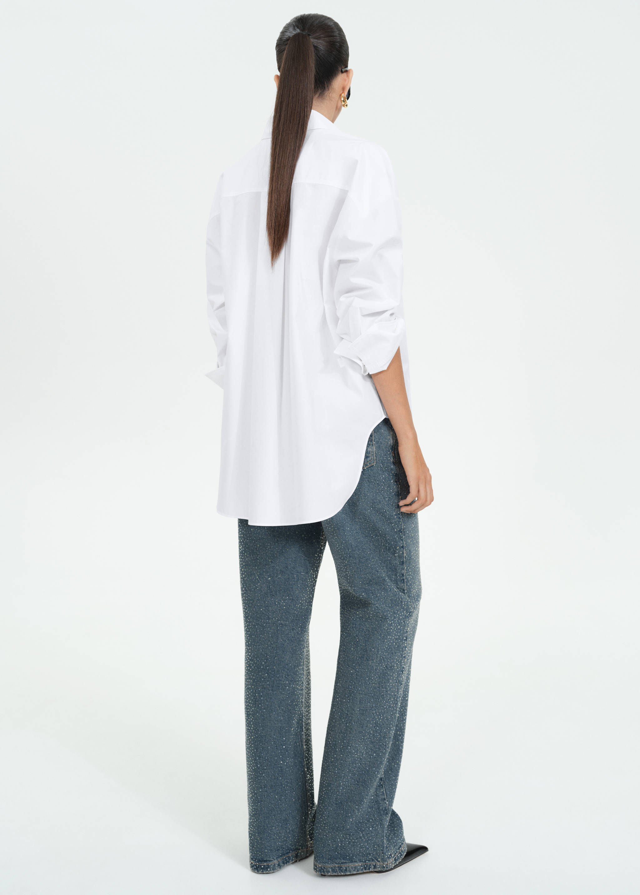100% cotton oversized shirt - Reverse of the article