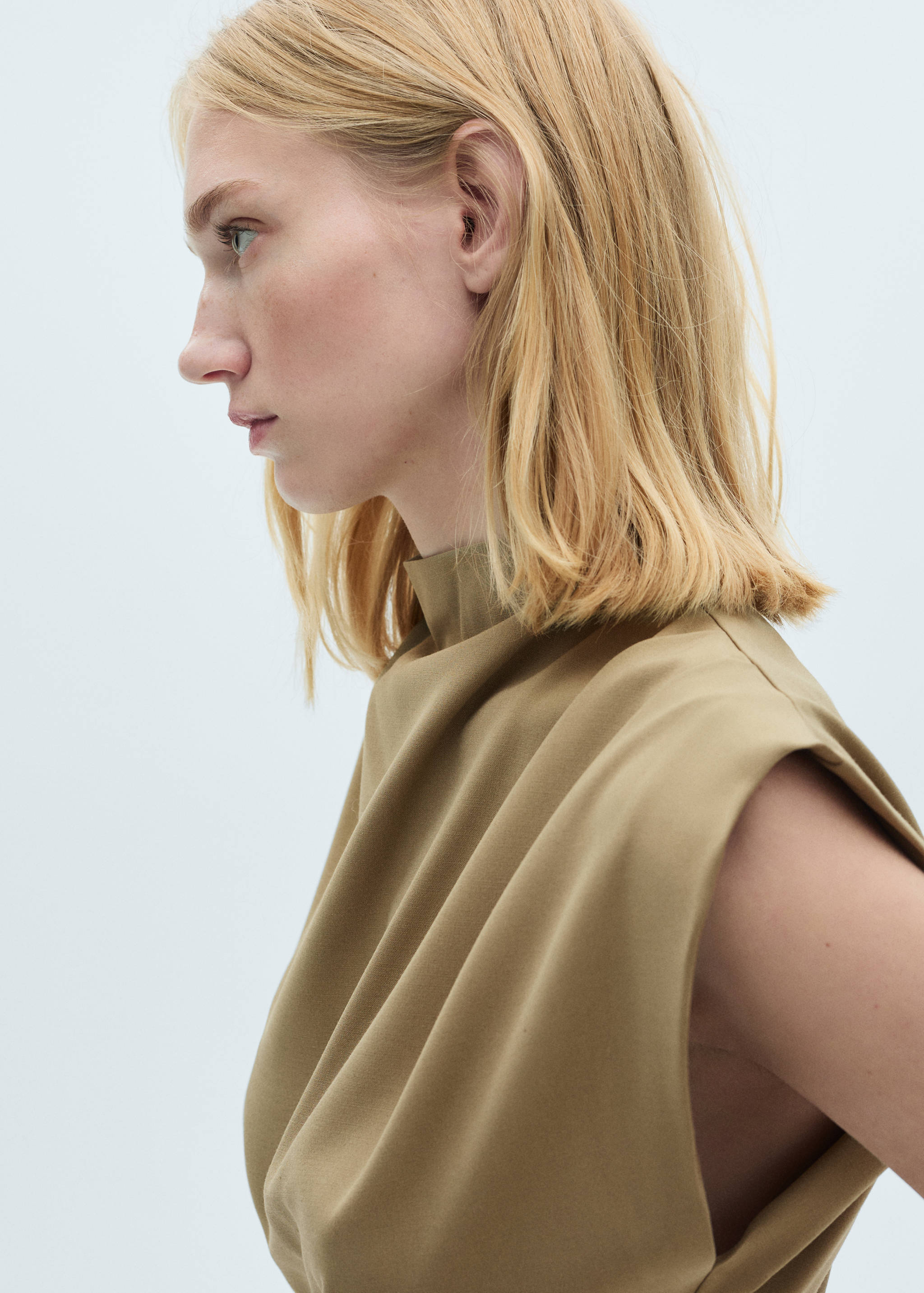 Blouse épaulettes ceinture - Détail de l'article 1