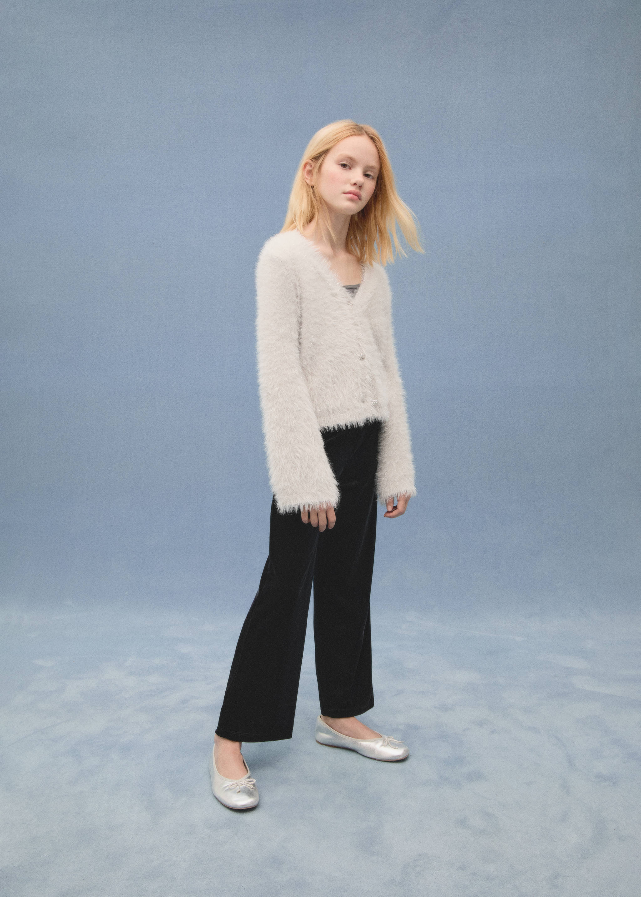 Buttoned faux-fur cardigan - Details of the article 6