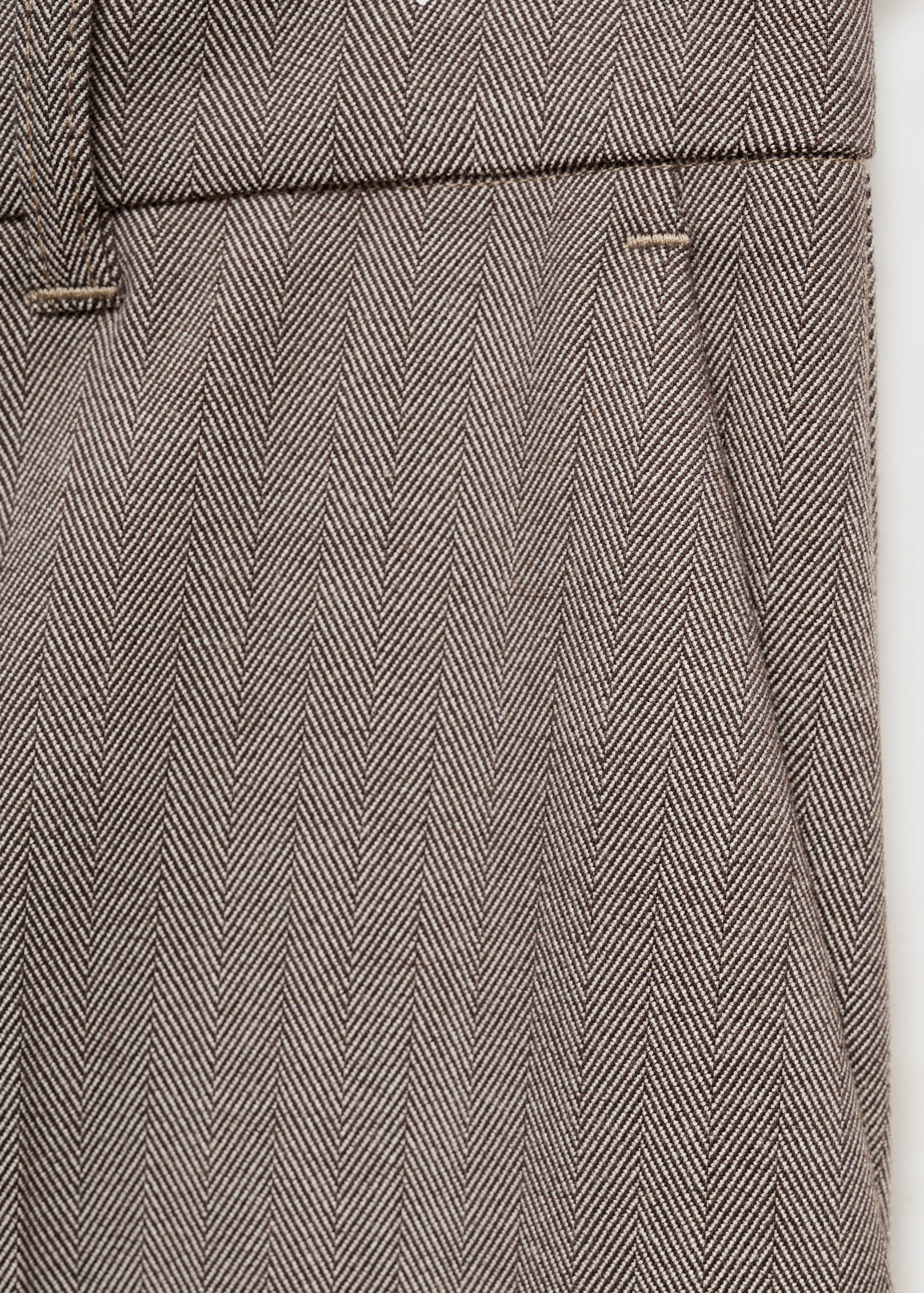 Straight mid-rise pants - Details of the article 8