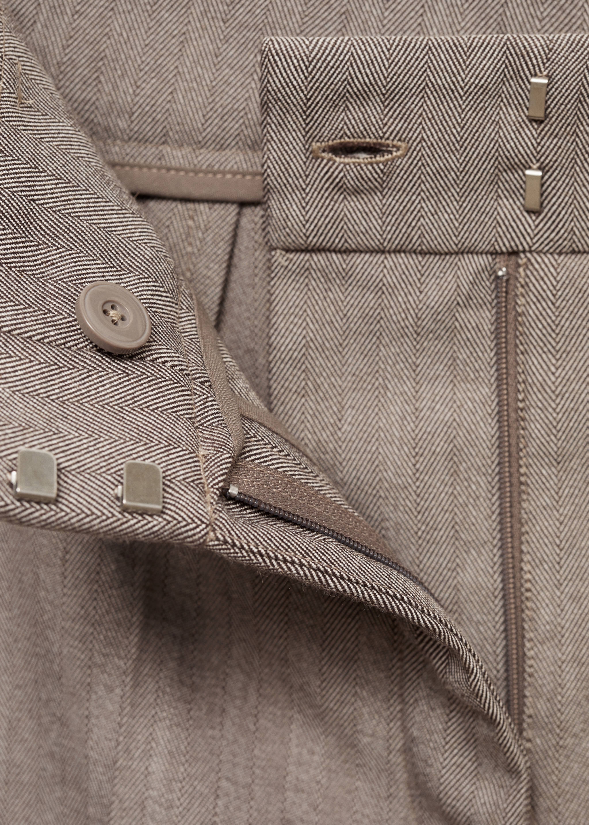 Straight mid-rise pants - Details of the article 0