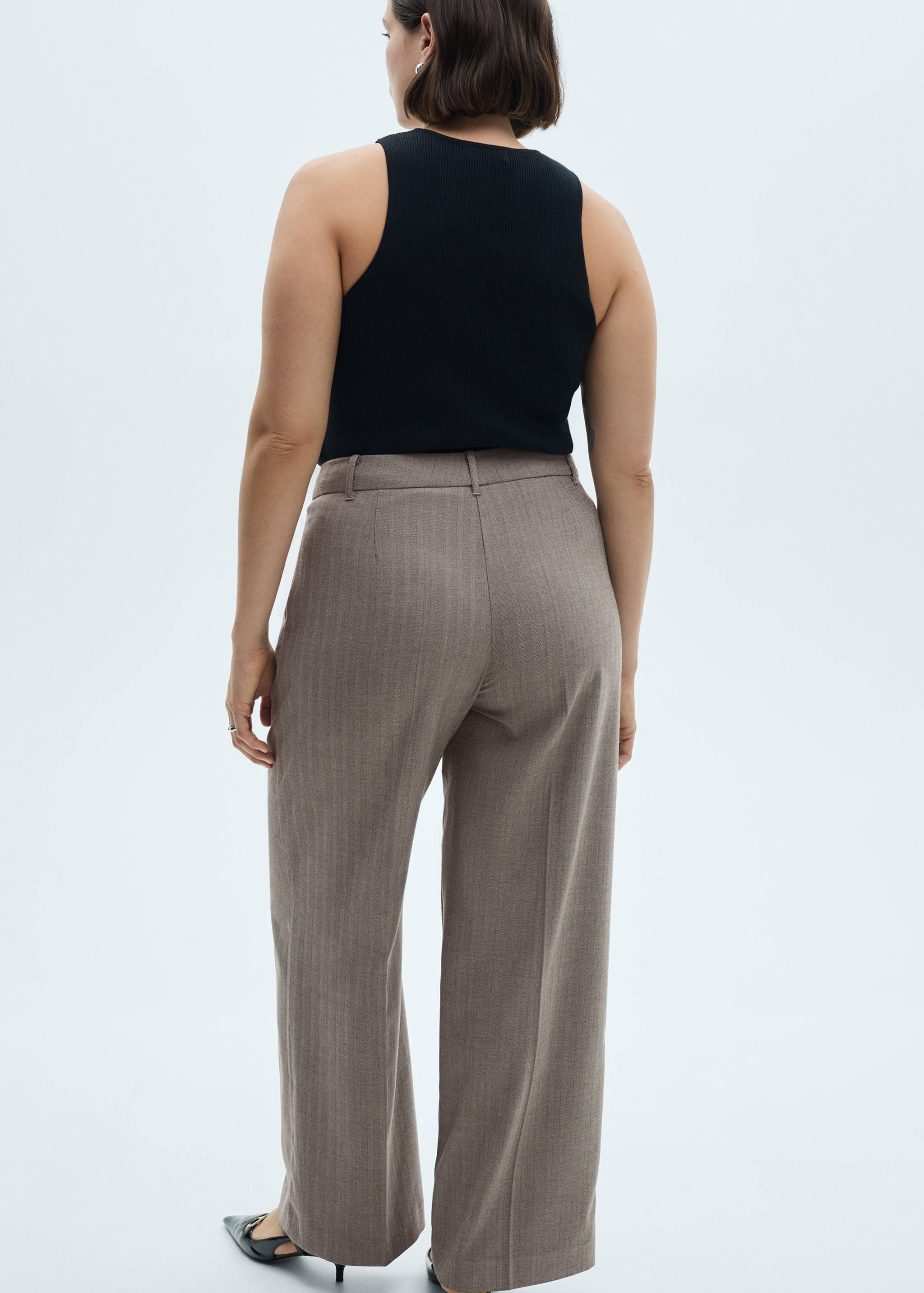 Straight mid-rise pants - Details of the article 4