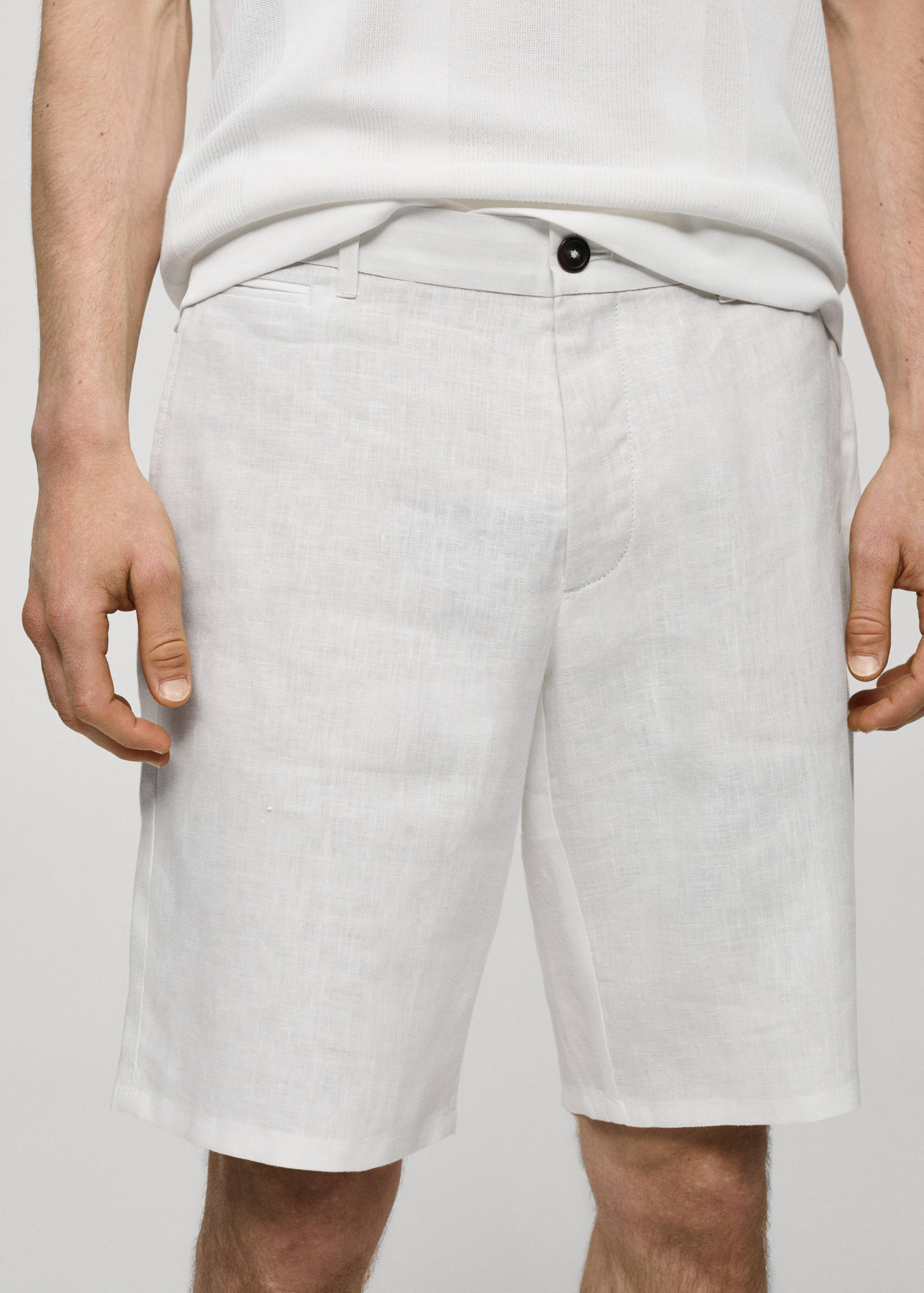 Slim-fit 100% linen bermuda shorts - Details of the article 1