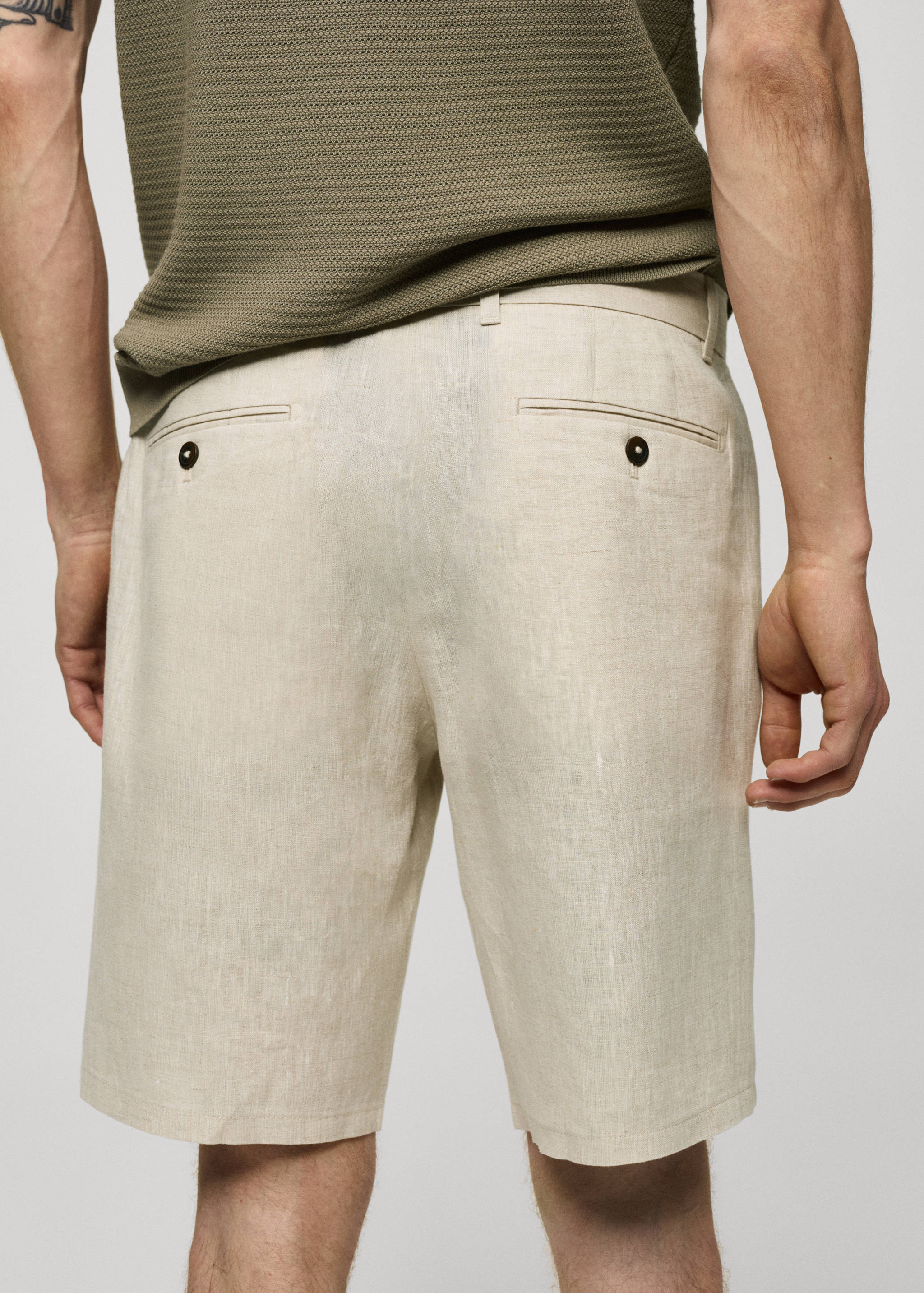 Slim-fit 100% linen bermuda shorts - Details of the article 6