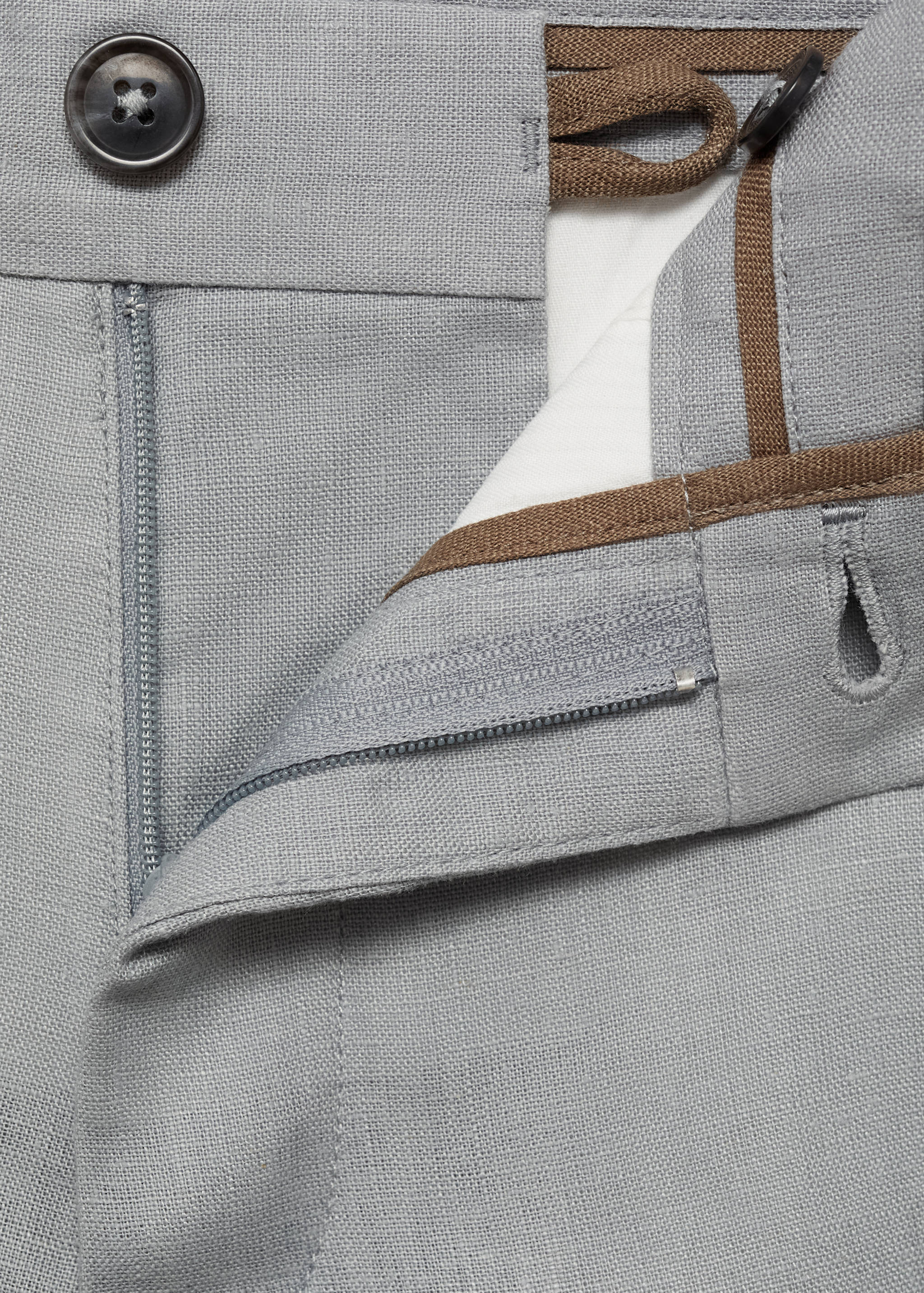 Slim-fit 100% linen bermuda shorts - Details of the article 8