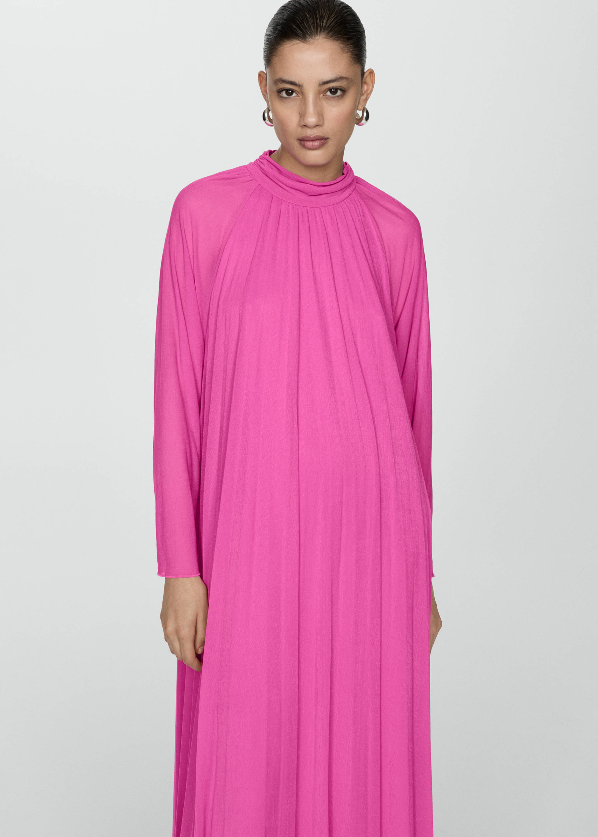 Pleated long dress - Medium plane