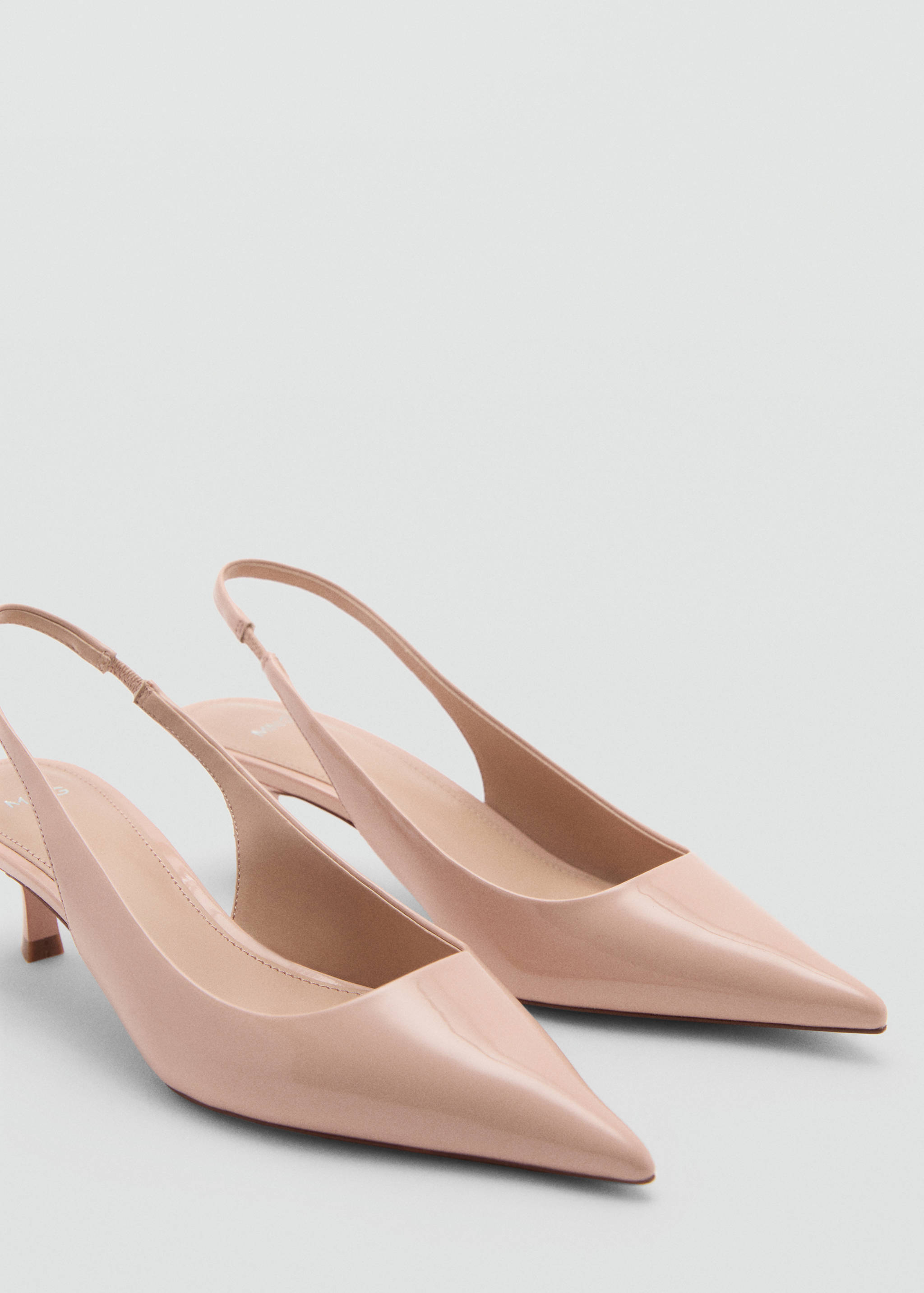 Zapato punta tacón - Plano medio