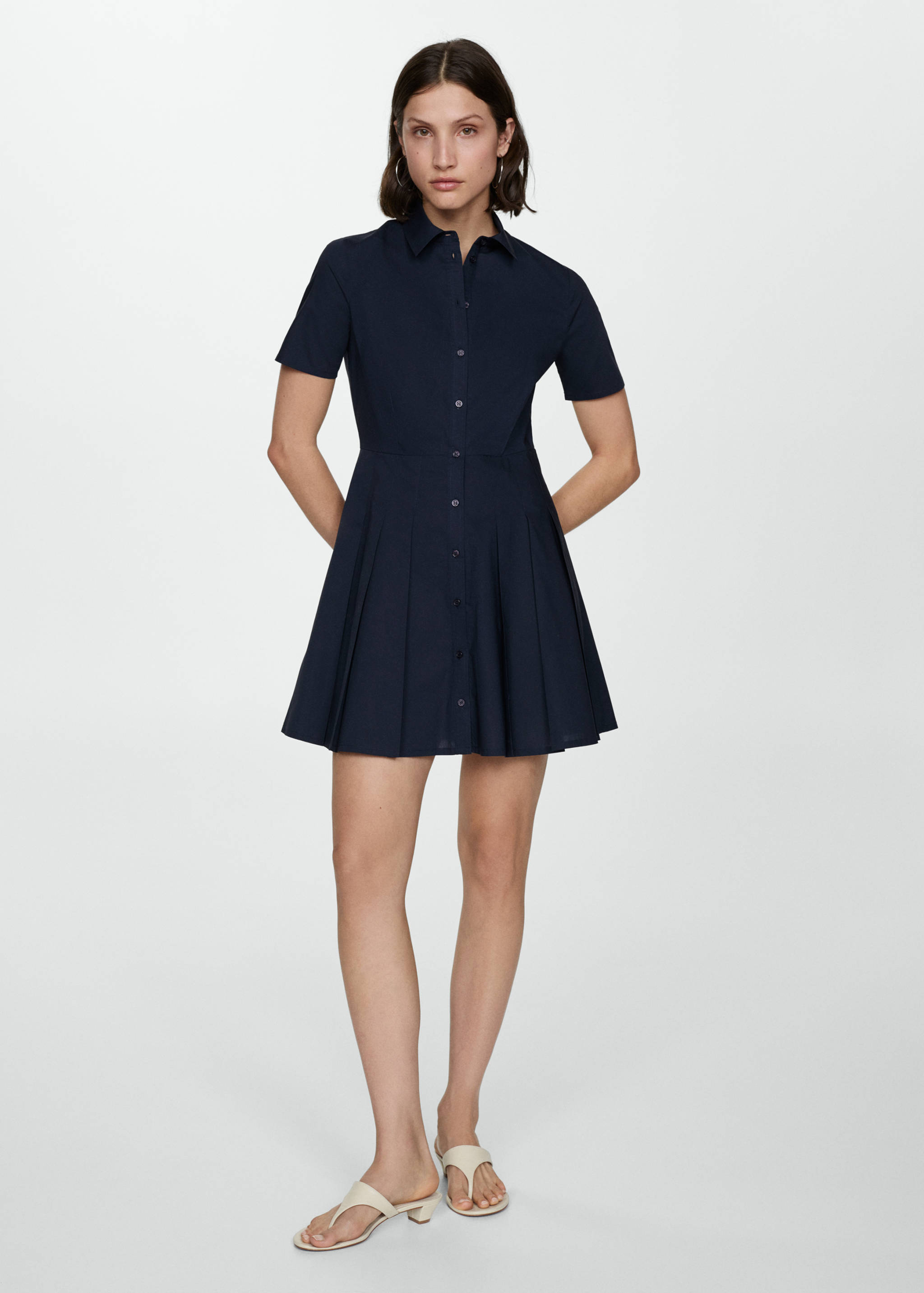 Pleated shirt dress - General plane