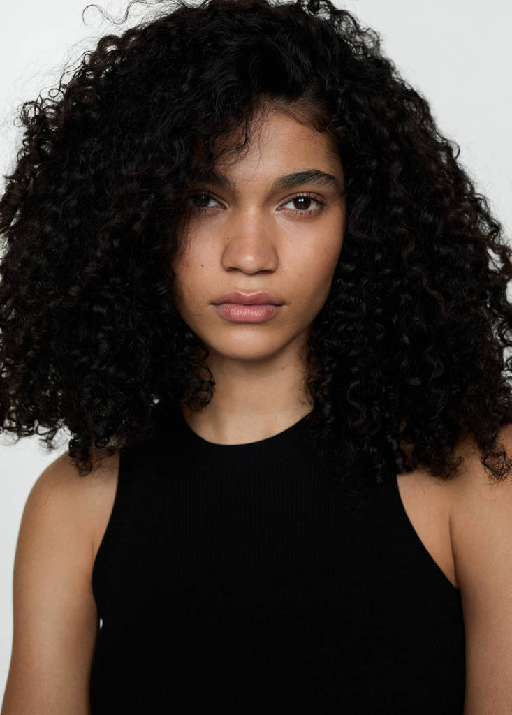 Ribbed knit top — Black