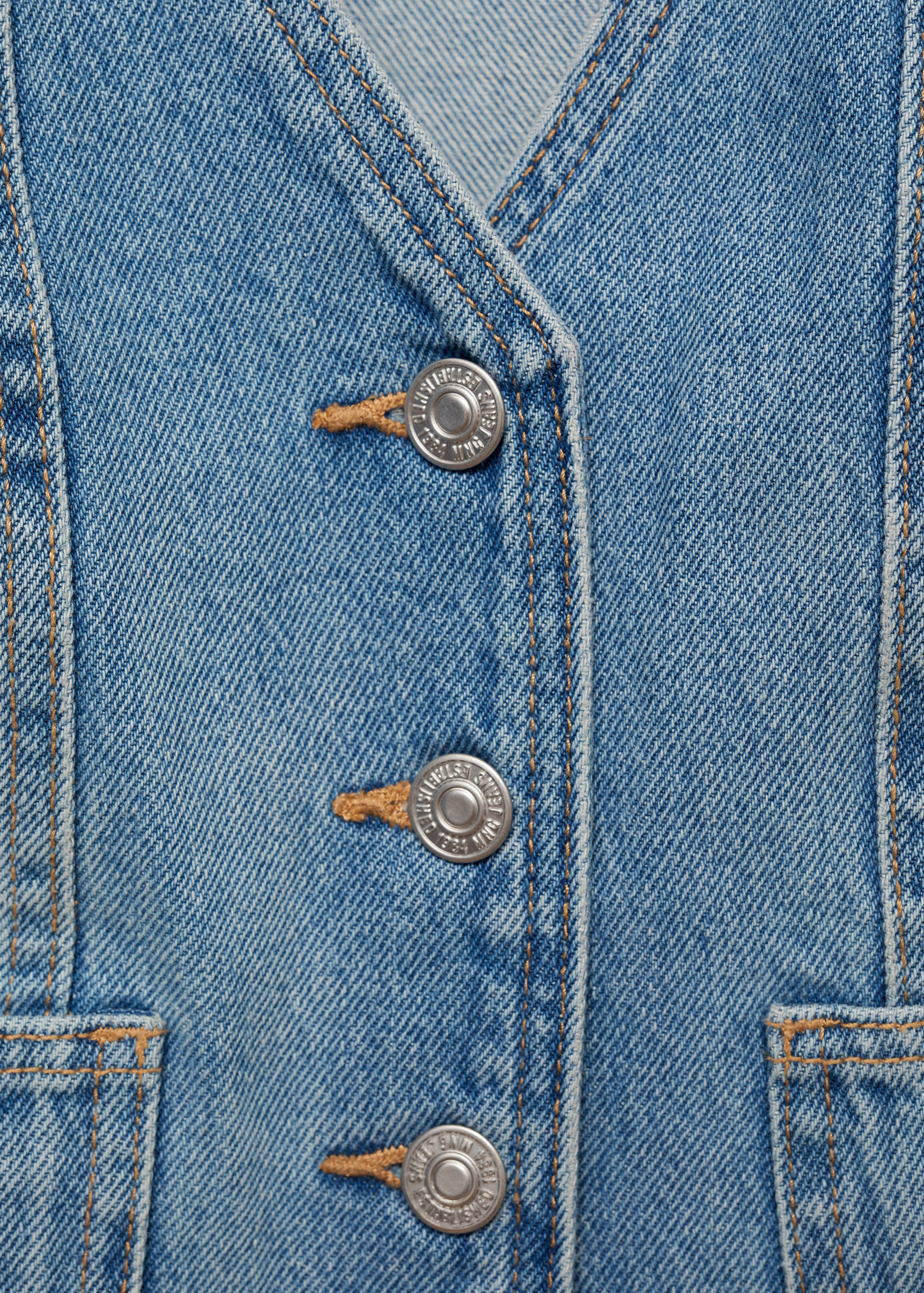 Denim gilet with pockets - Details of the article 8