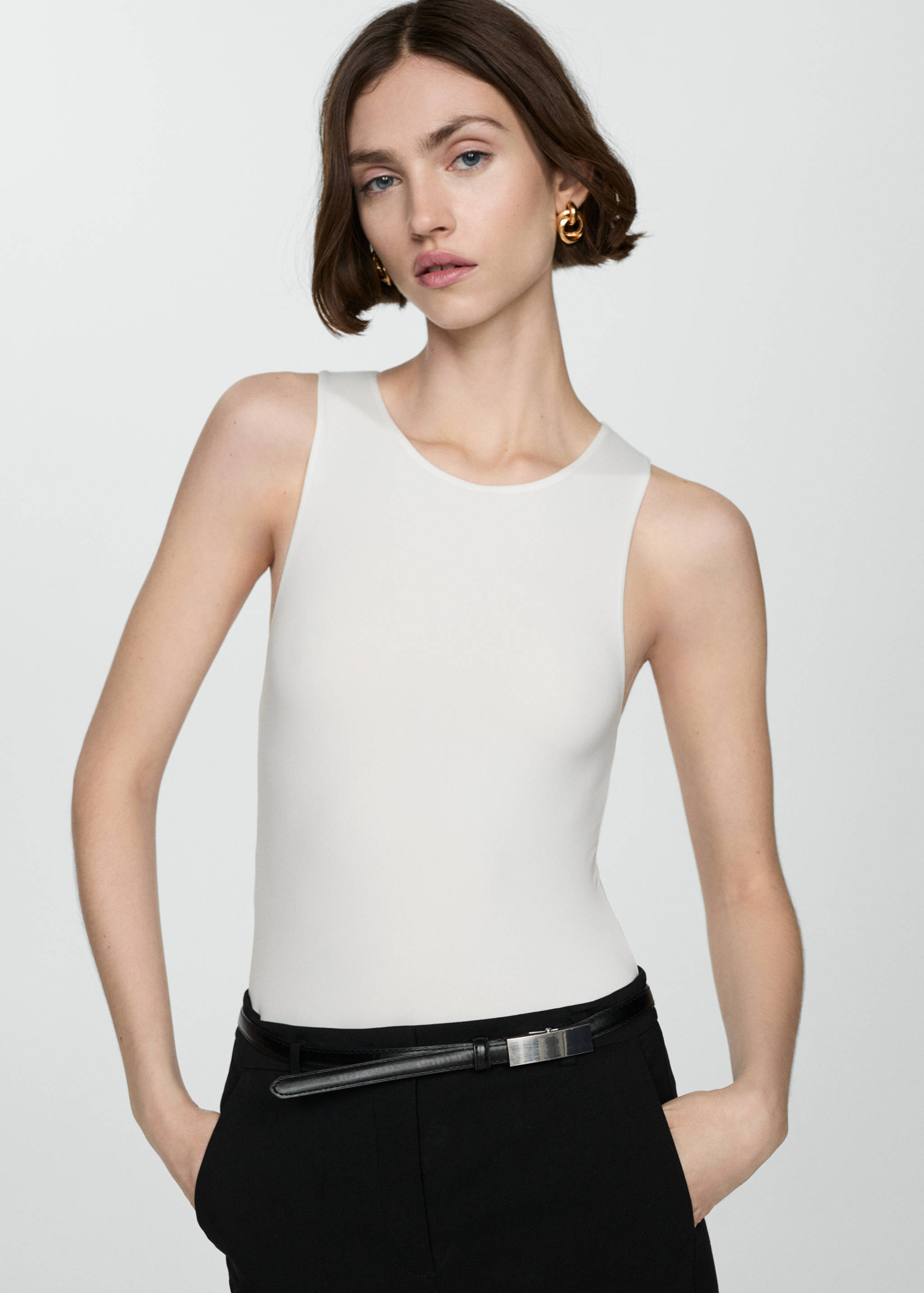 Bodi entallat sense mànigues - Pla mig