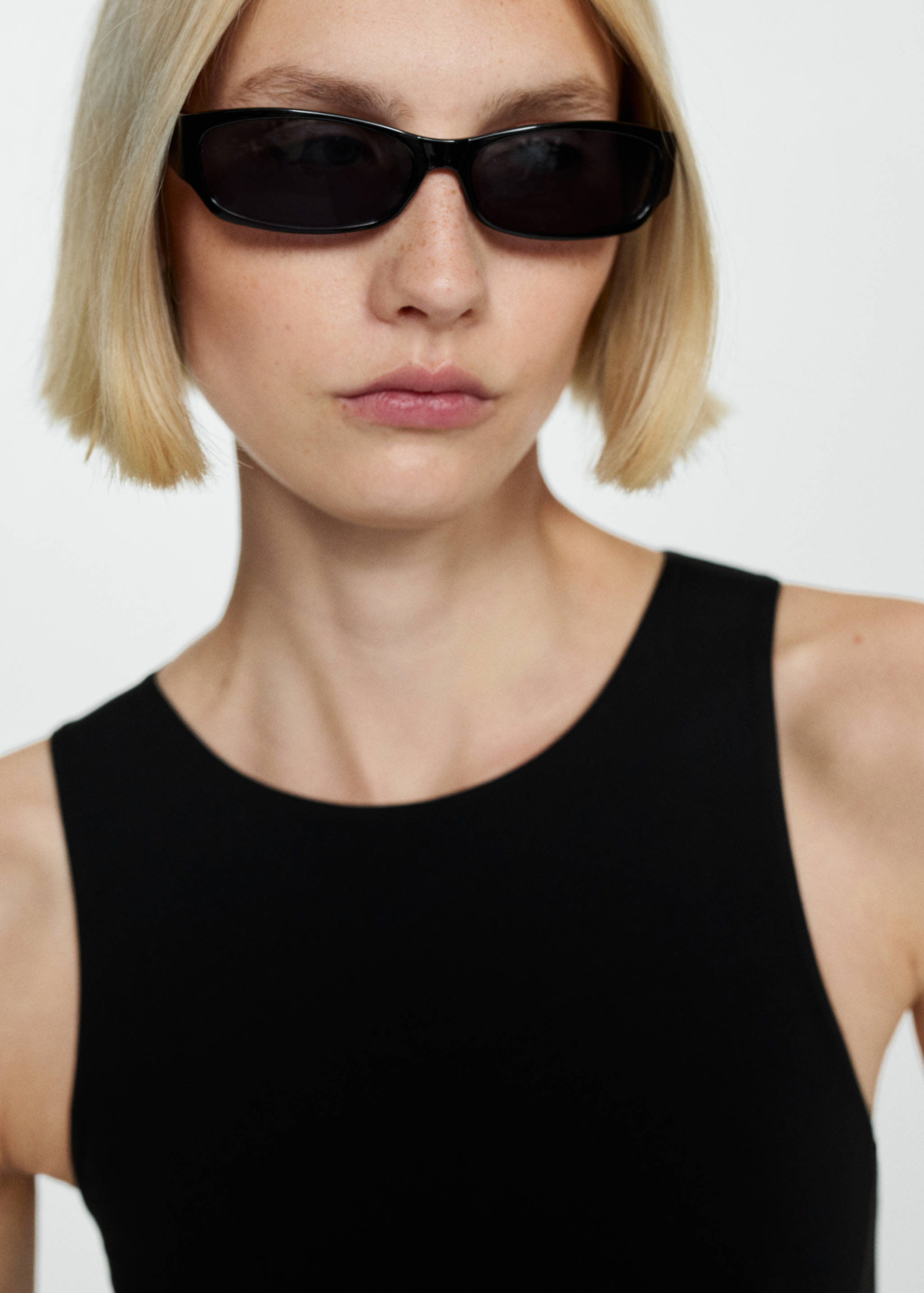 Bodi entallat sense mànigues - Detall de l'article 1