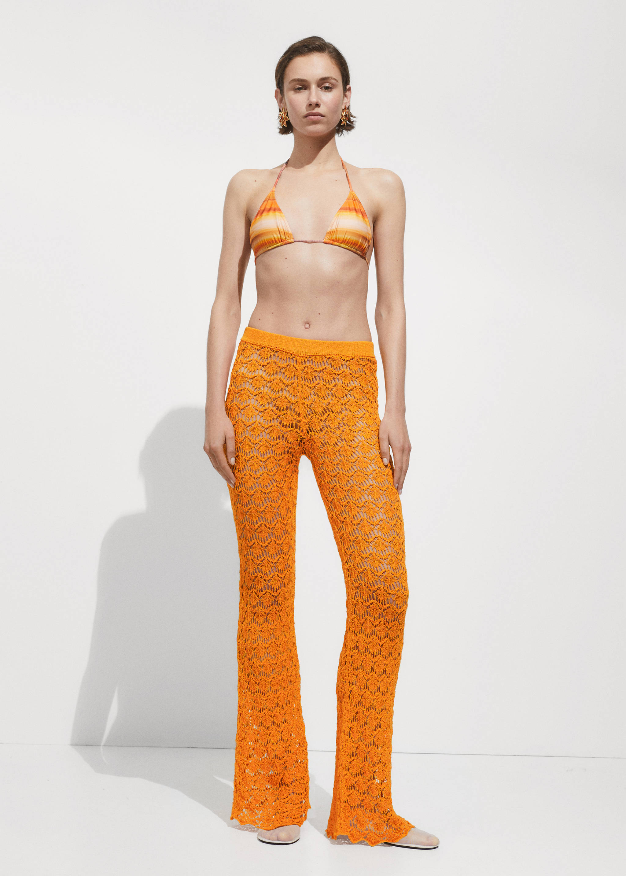 Crochet flared pants - General plane
