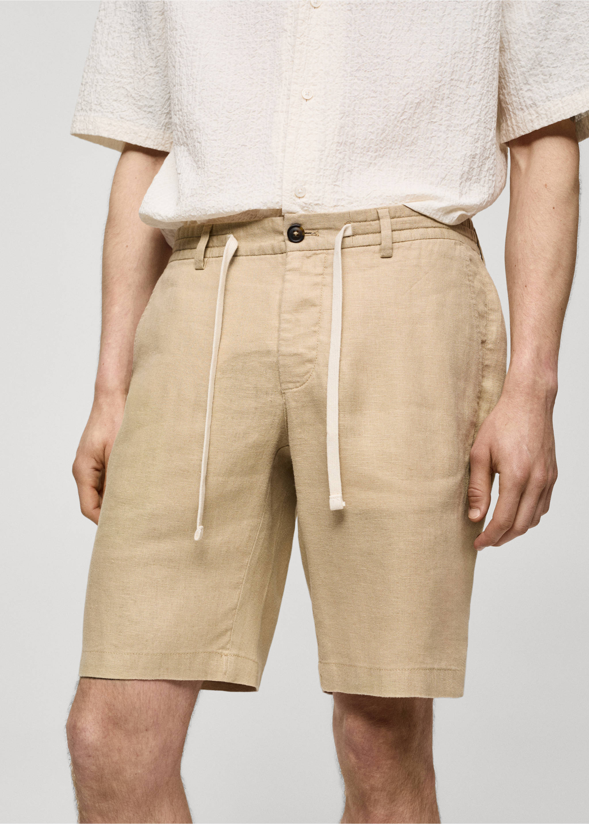 Bermudas 100% lino cordón - Detalle del artículo 1, Beige. Ref: 77090561-00.