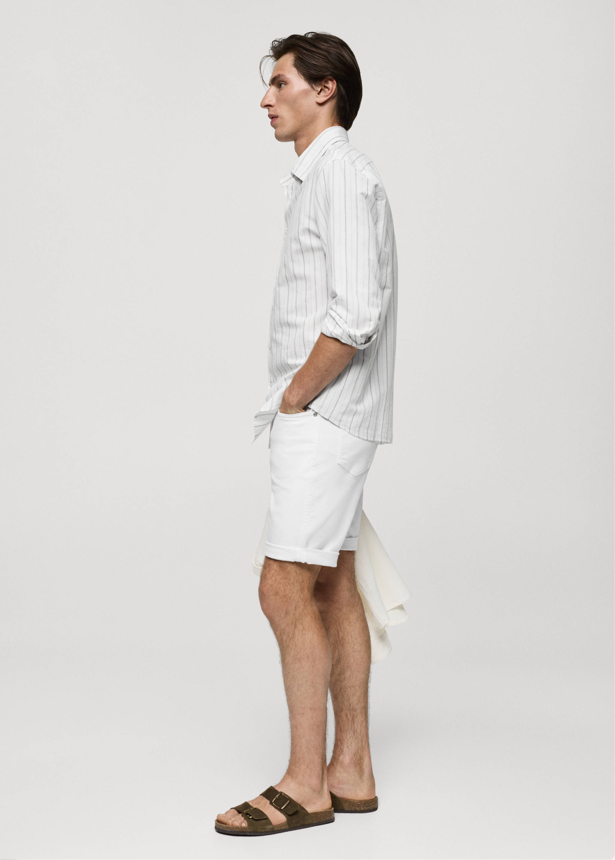 Bermuda en jean slim fit - Détail de l'article 2